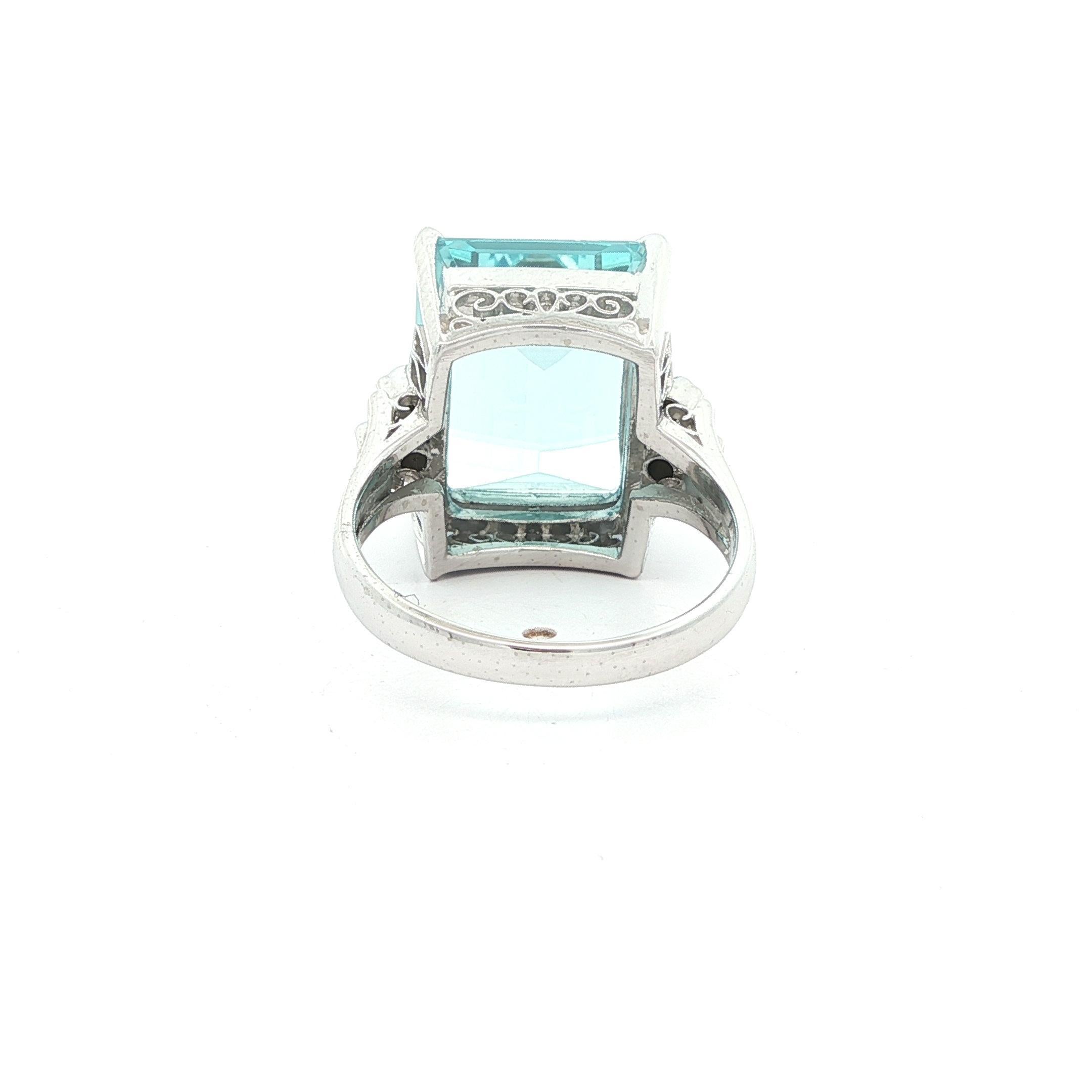 Vintage Platin Nizza 8ct Rechteckig Step Cut Aquamarin Solitär Ring im Zustand „Hervorragend“ im Angebot in Montclair, NJ