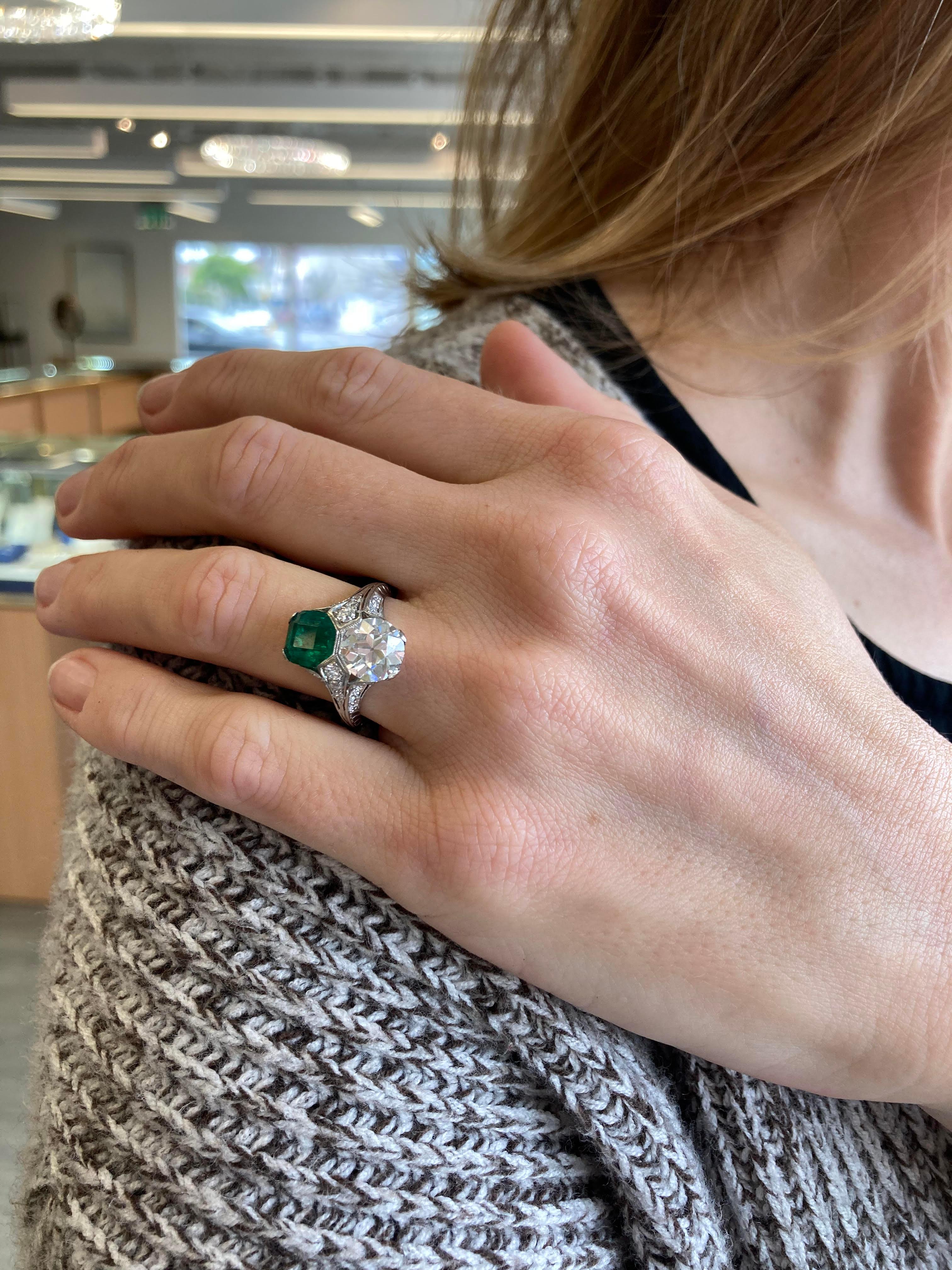 Vintage Platinum Old European 1.96 Carat Columbian Emerald 1.43ct GIA Ring In Good Condition For Sale In Newport Beach, CA