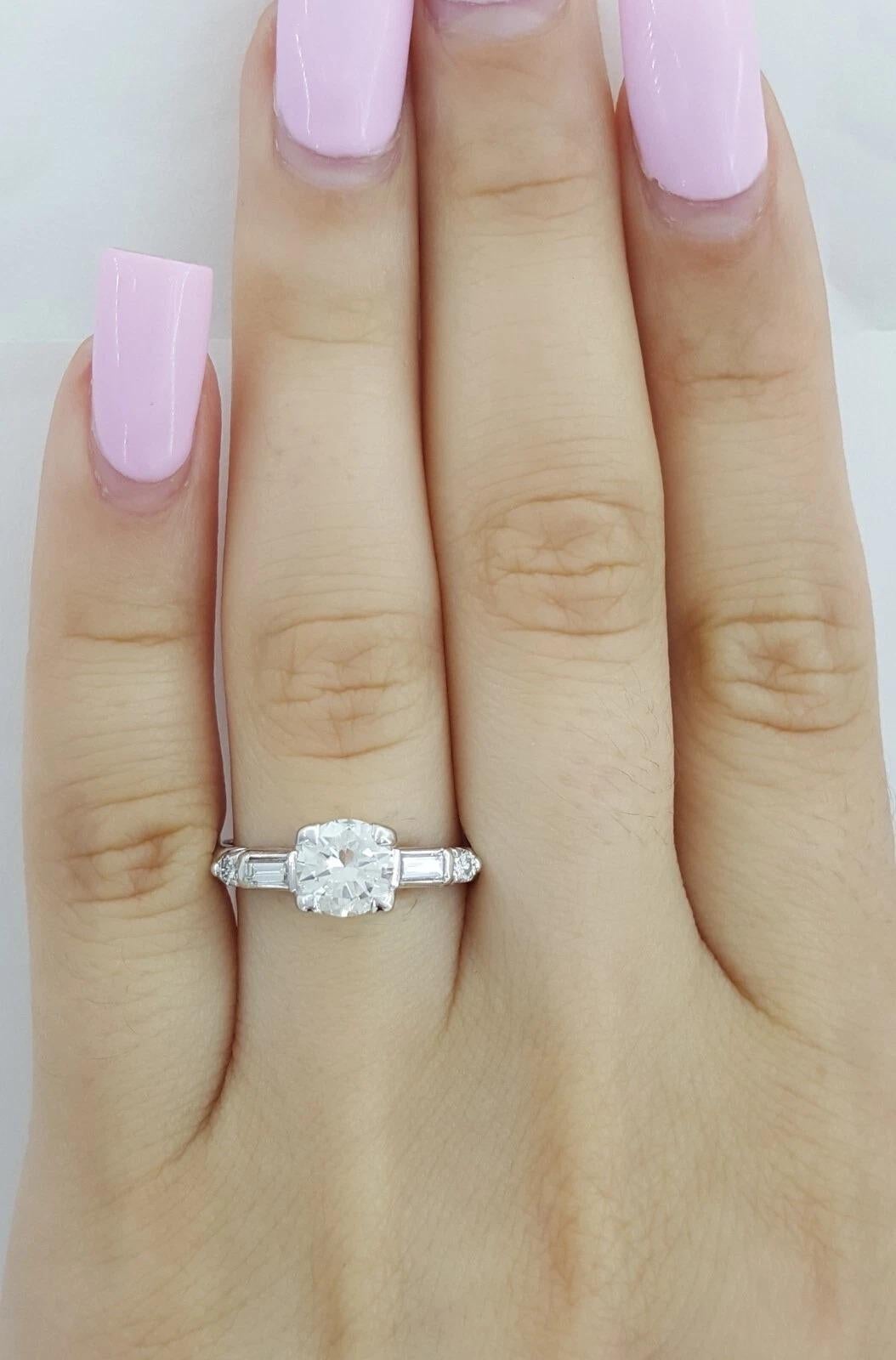 Women's Vintage Platinum Old European Cut Diamond Three 3-Stone Anniversary Ring For Sale