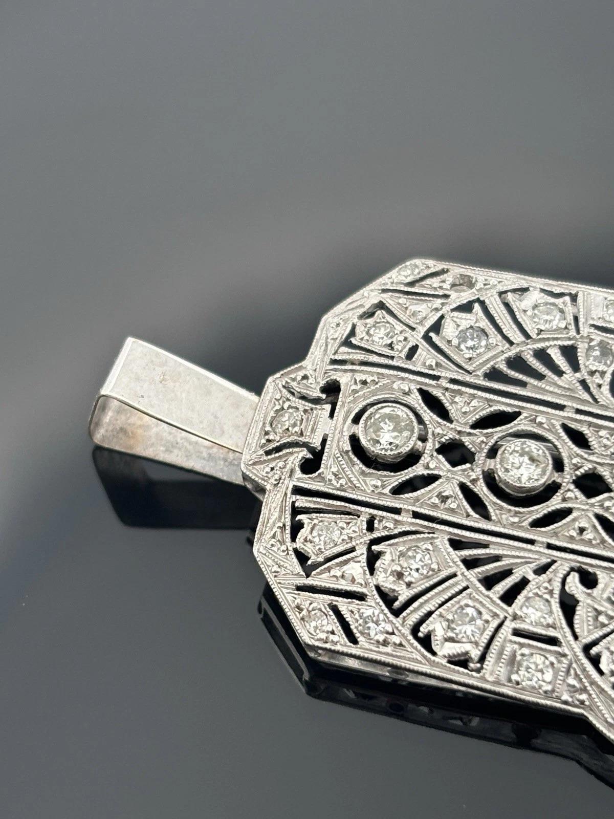 Vintage Platinum Pendant 1.60ctw 13.61g Art Deco Style Natural Diamond Brooch In Good Condition For Sale In Carmel By The Sea, CA