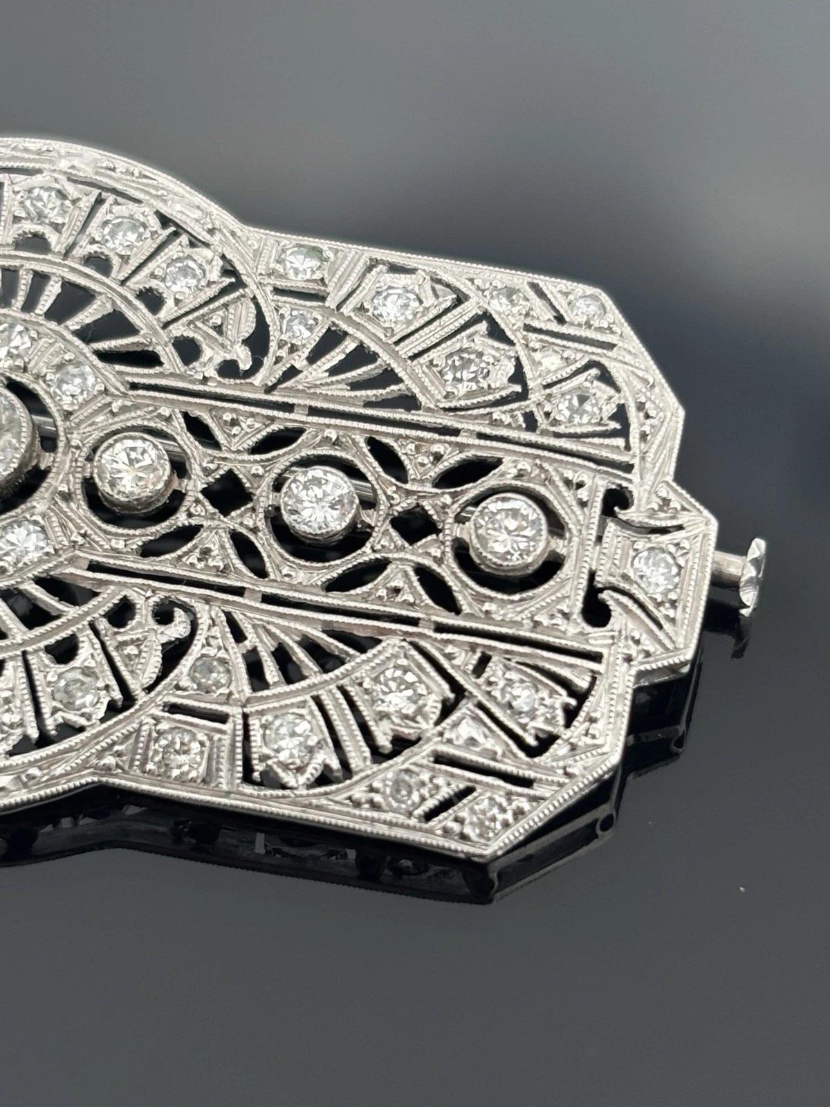 Women's Vintage Platinum Pendant 1.60ctw 13.61g Art Deco Style Natural Diamond Brooch For Sale