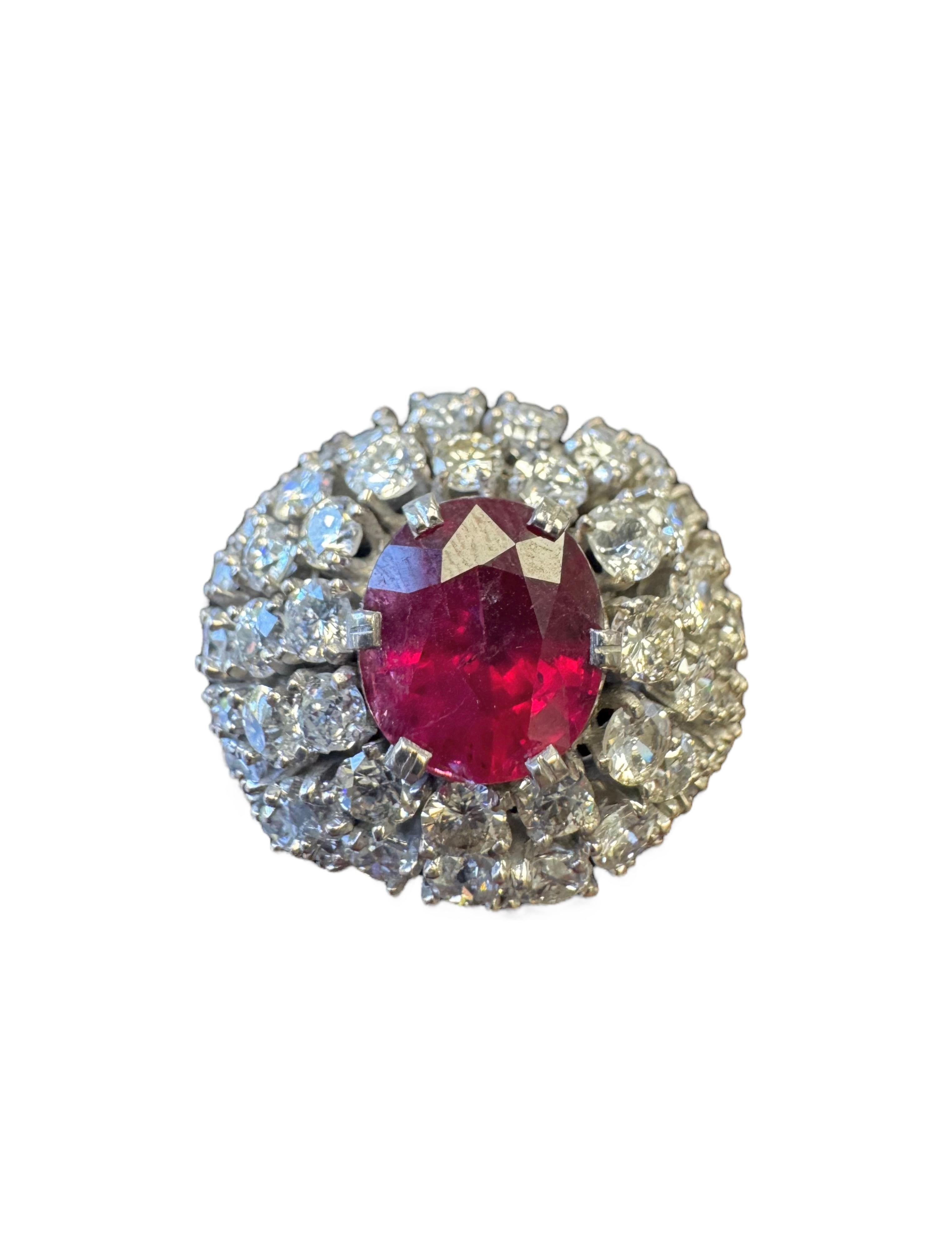 Vintage Platinum Rubin und Diamant Bombe Ring im Angebot 3