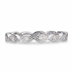Vintage Platinum Scalloped .39ctw Diamond Eternity Band
