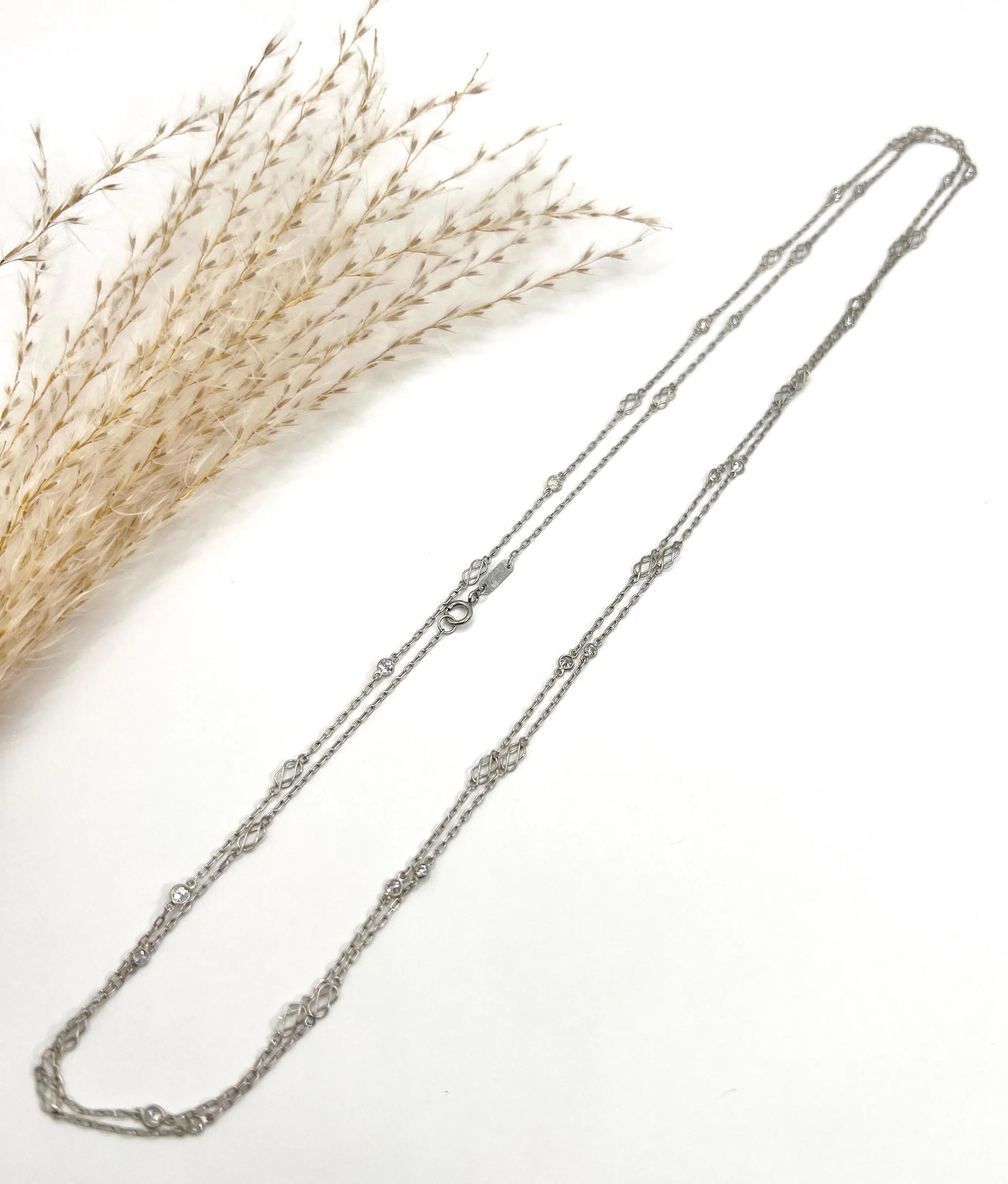 Vintage Platinum Spectacle Set Diamond Half Guard Trace & Lovers Knot Link Chain in vendita 4