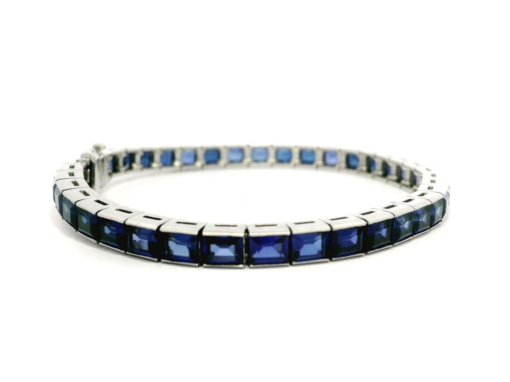 Vintage Platinum Step Cut Synthetischer Saphir Stackable Line Tennis-Armband Damen im Angebot