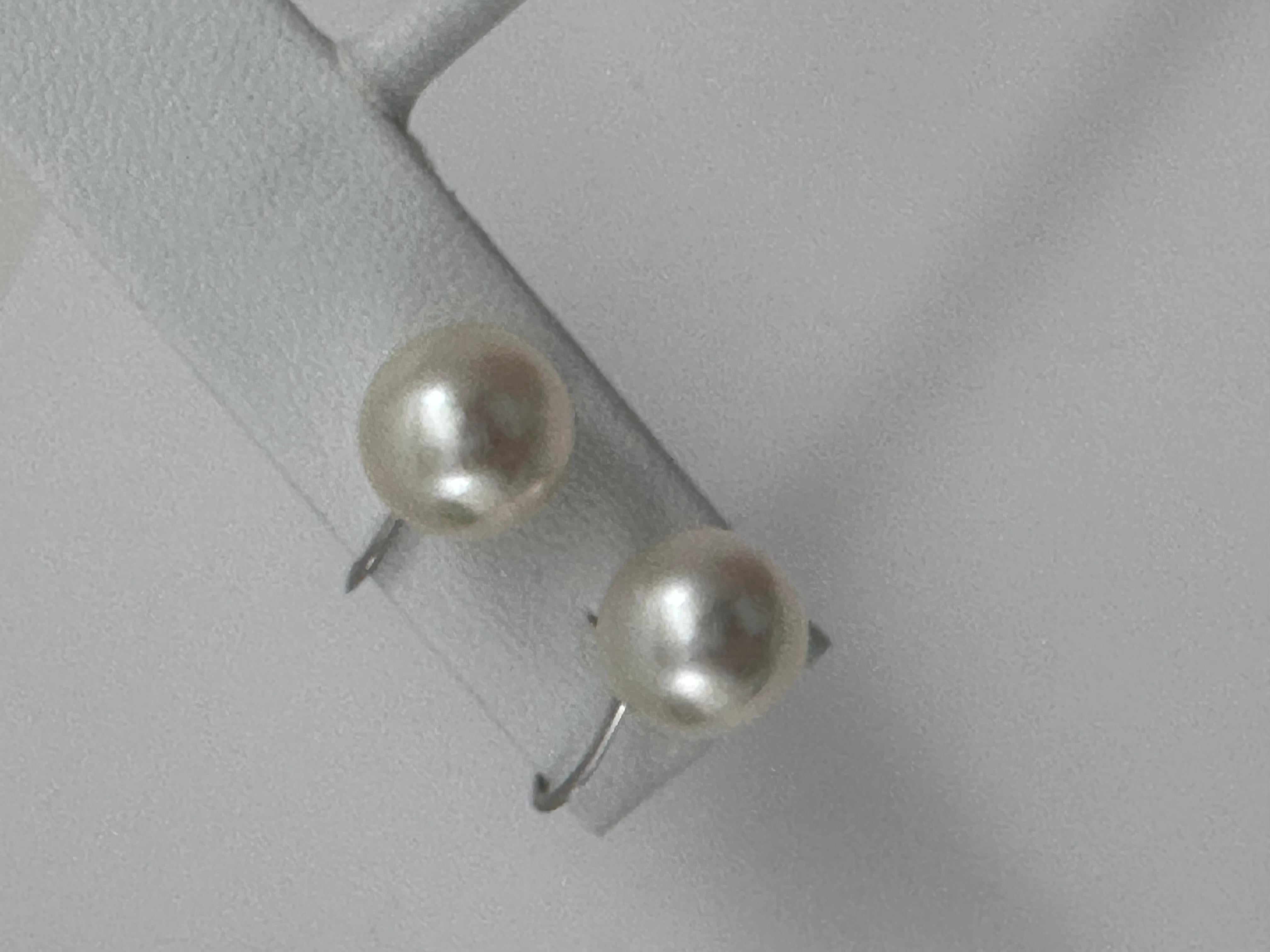 Vintage Platin850 Gold 9mm glänzende Perlen-Ohrringe mit Schraubenverschluss hinten Damen im Angebot