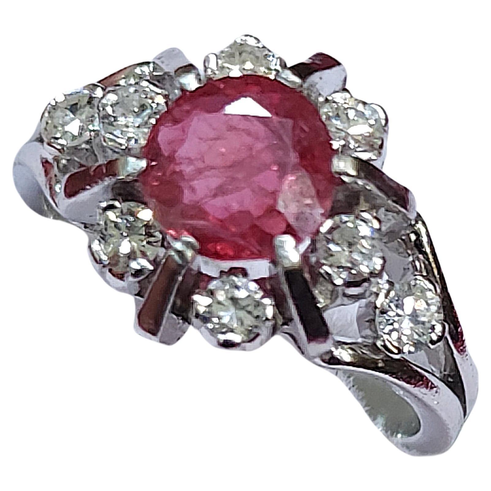 Bague vintage en rubis et diamants 1