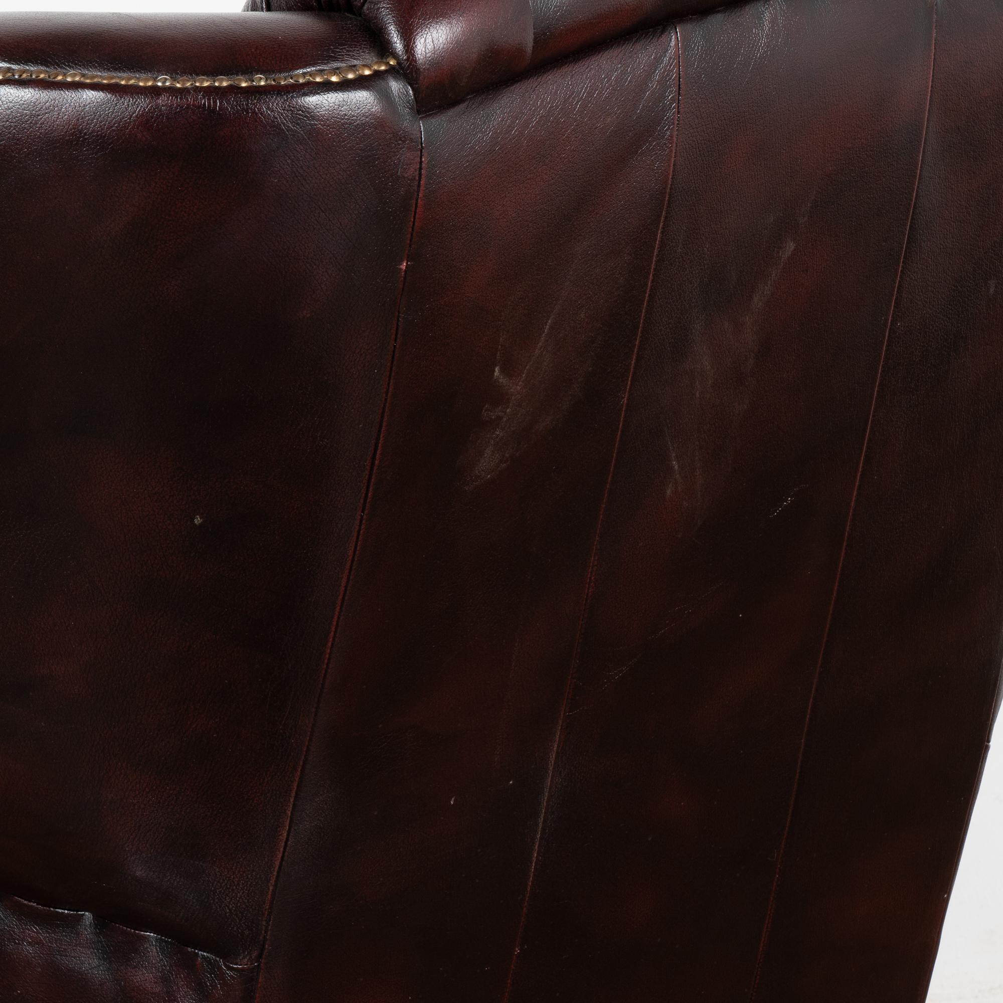 Vintage Plum Leather Wingback Chesterfield Arm Chair, England circa 1970-80 7