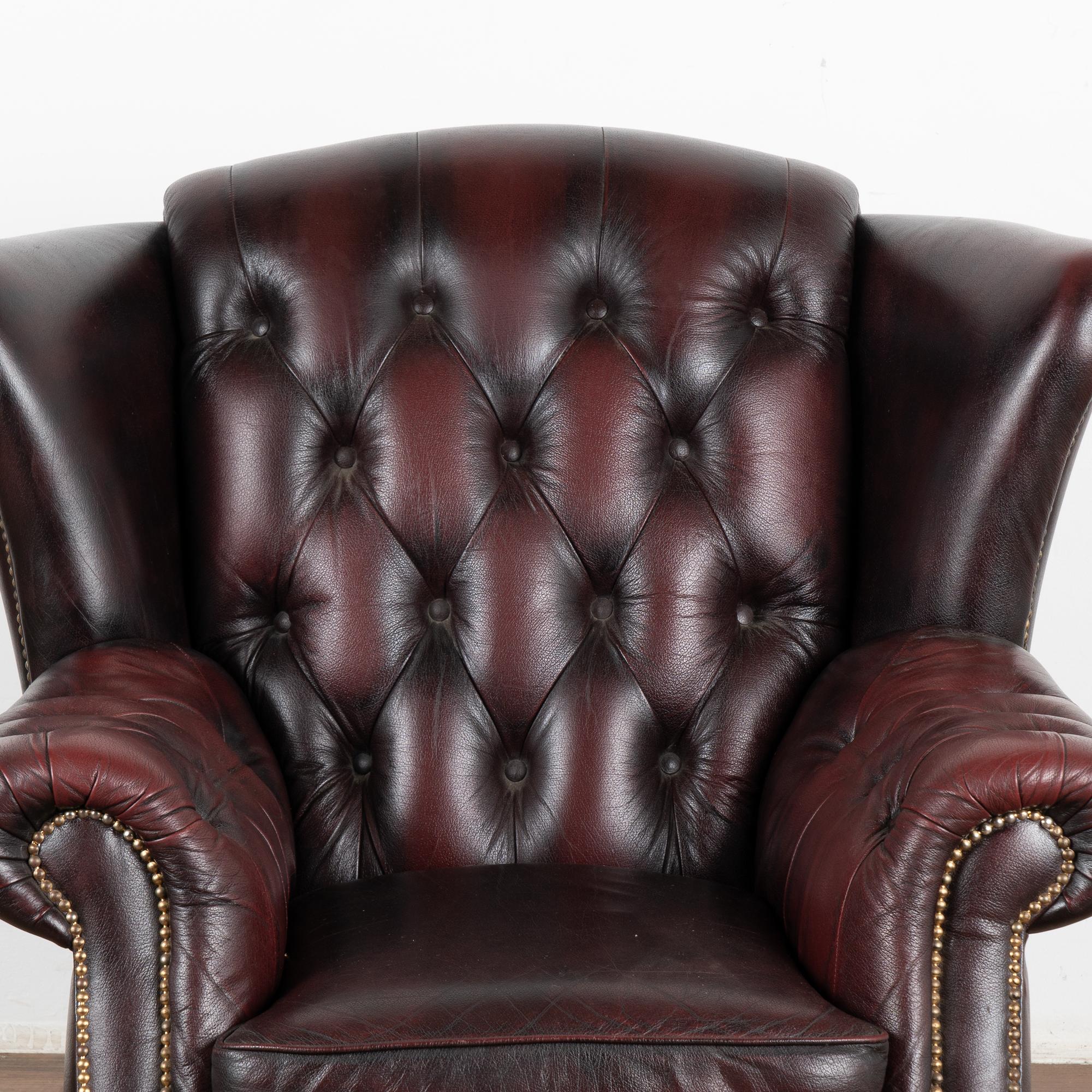 Vintage Plum Leather Wingback Chesterfield Arm Chair, England circa 1970-80 In Good Condition In Round Top, TX