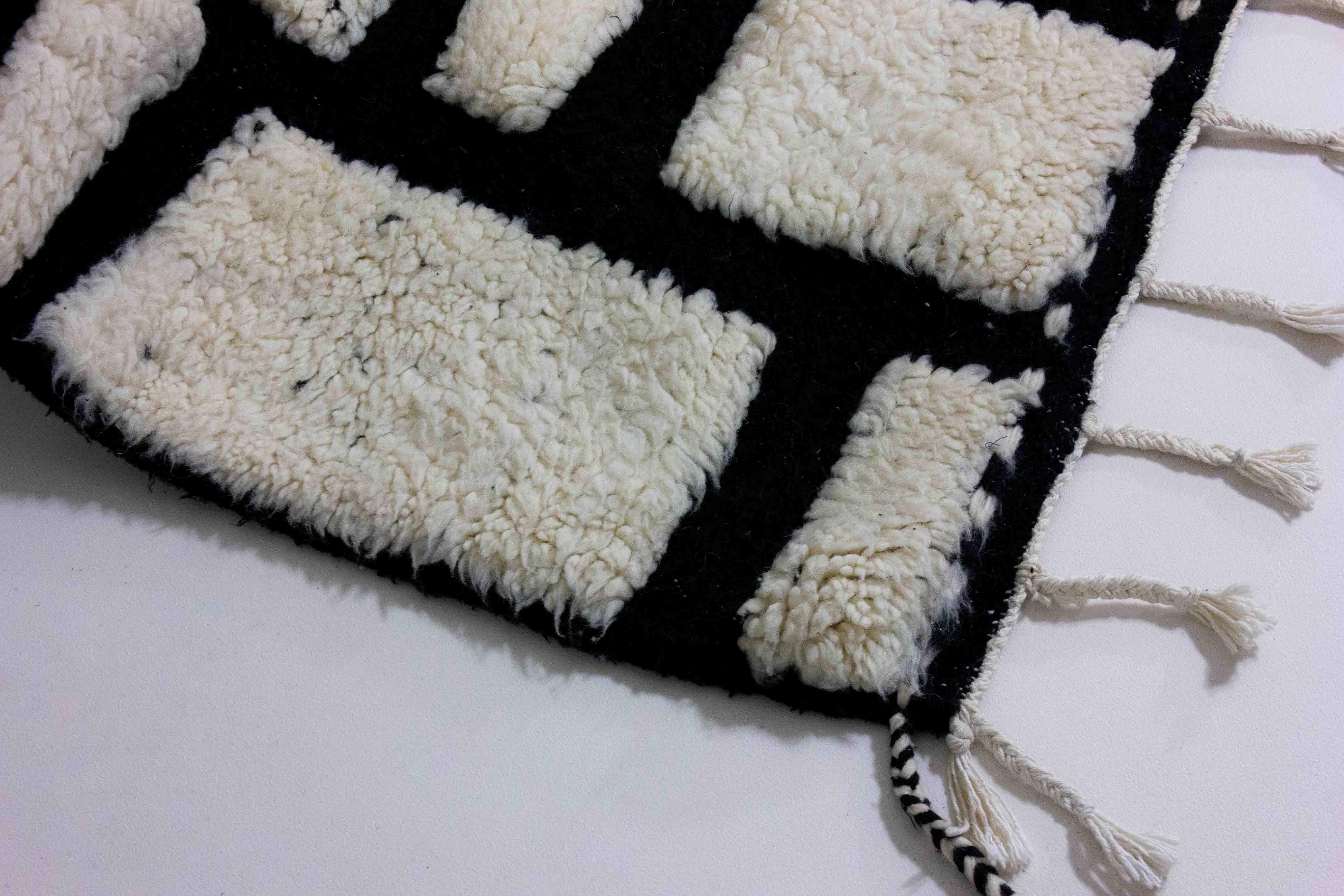 Late 20th Century Vintage plushy wool folk art berber rug in with checkered patterns For Sale