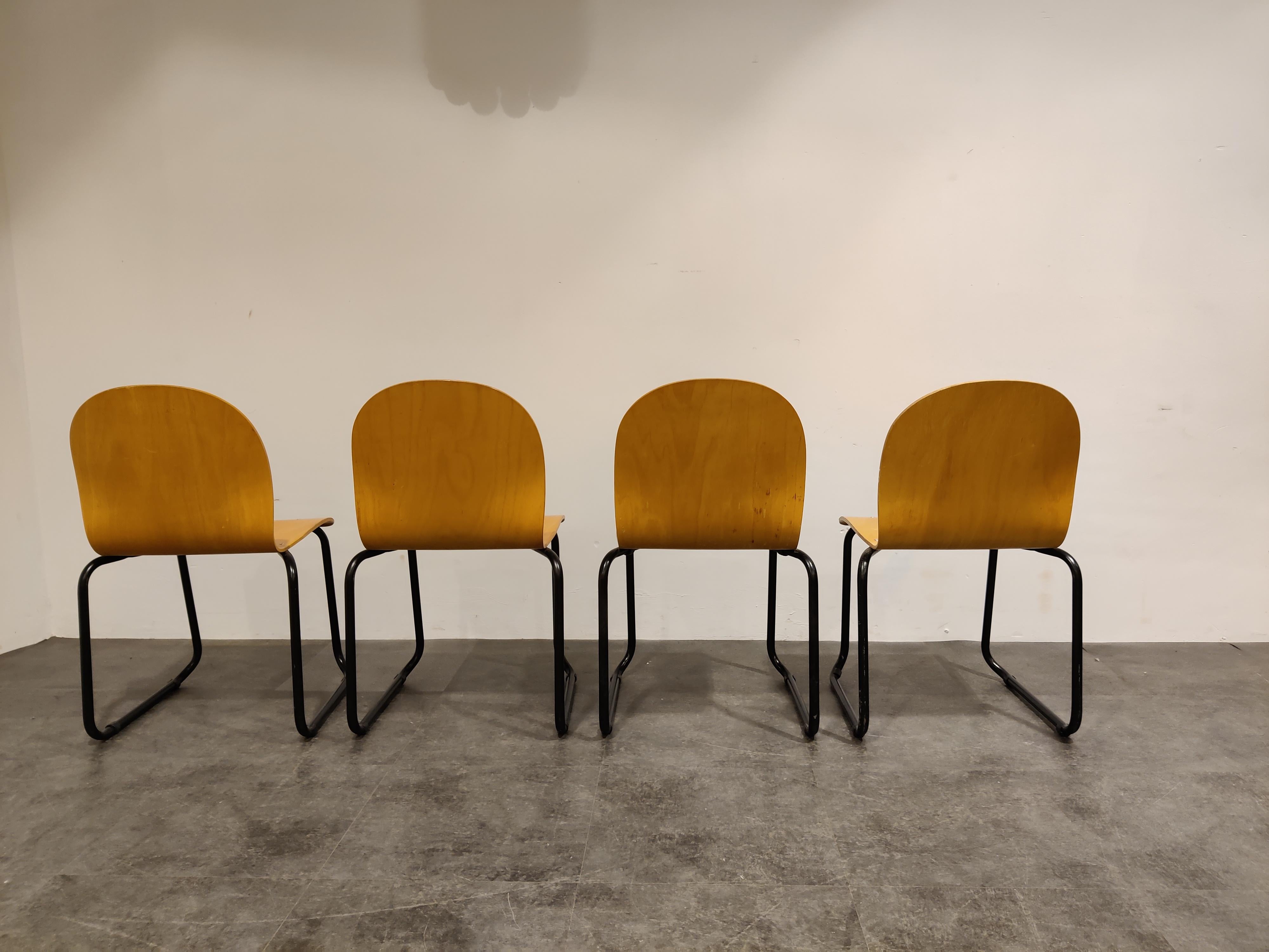 Vintage Plywood Dining Chairs, 1970s, Set of 4 In Good Condition For Sale In HEVERLEE, BE