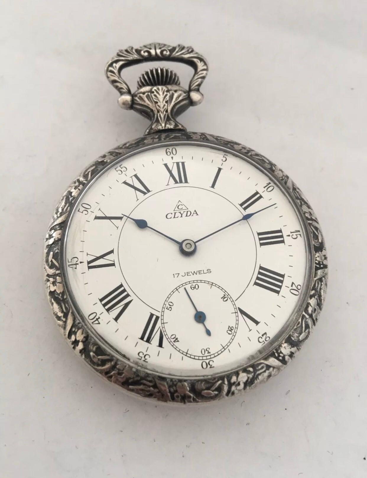 Vintage Pocket Watch In Good Condition For Sale In Carlisle, GB