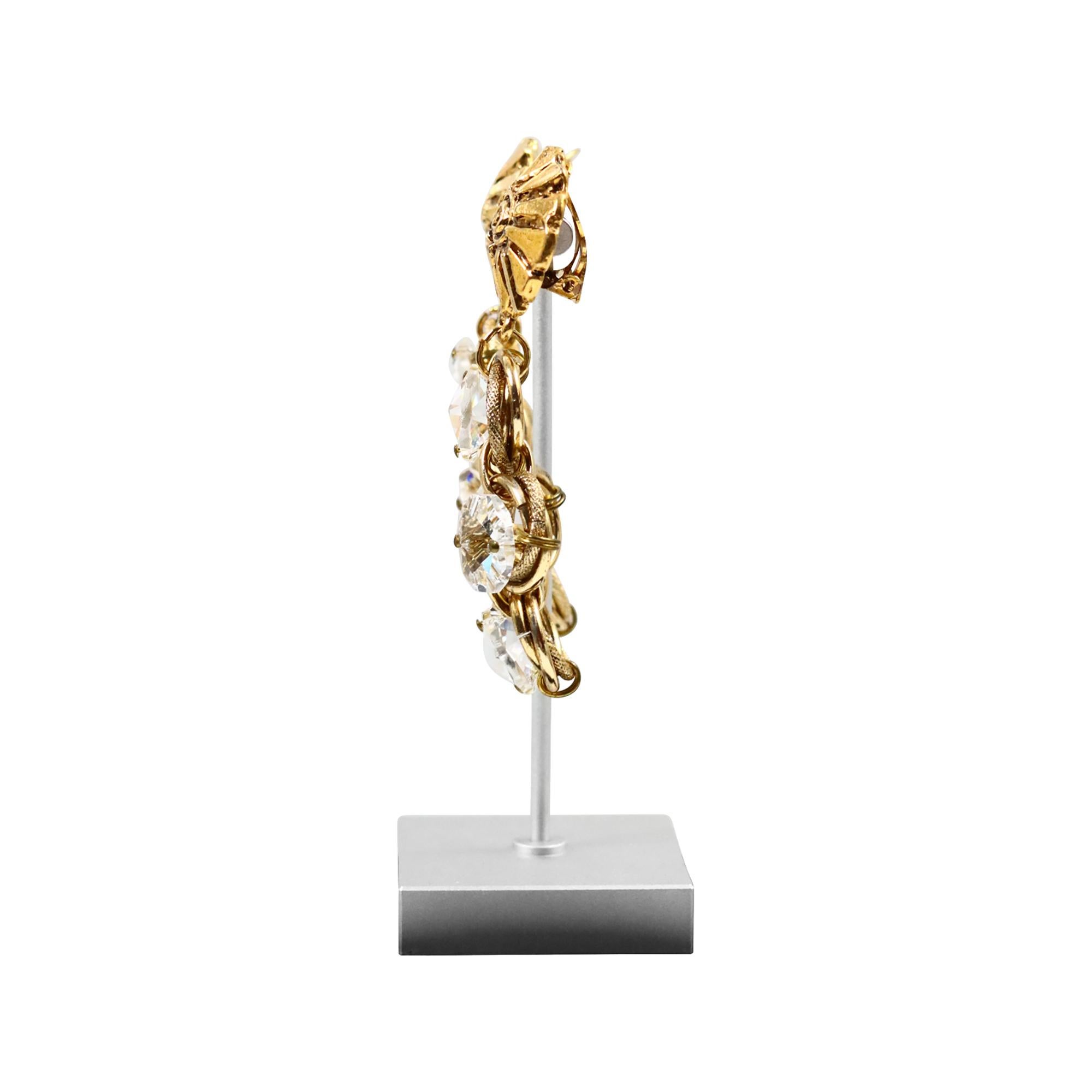 Boucles d'oreilles pendantes Poggi Paris en or avec de grands cristaux, circa 1990 en vente 1