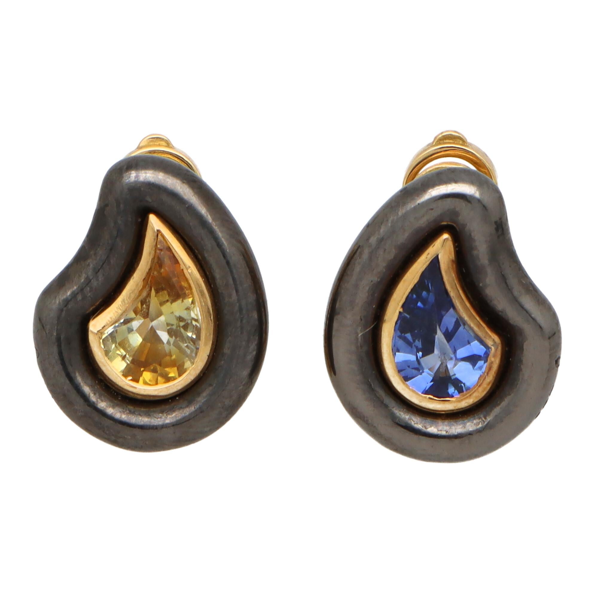 Vintage Poiray Blue and Yellow Sapphire Earrings in 18k Yellow Gold and Silver In Good Condition In London, GB