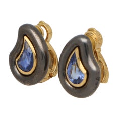 Orecchini vintage con zaffiro blu di Poiray in oro giallo 18k e argento