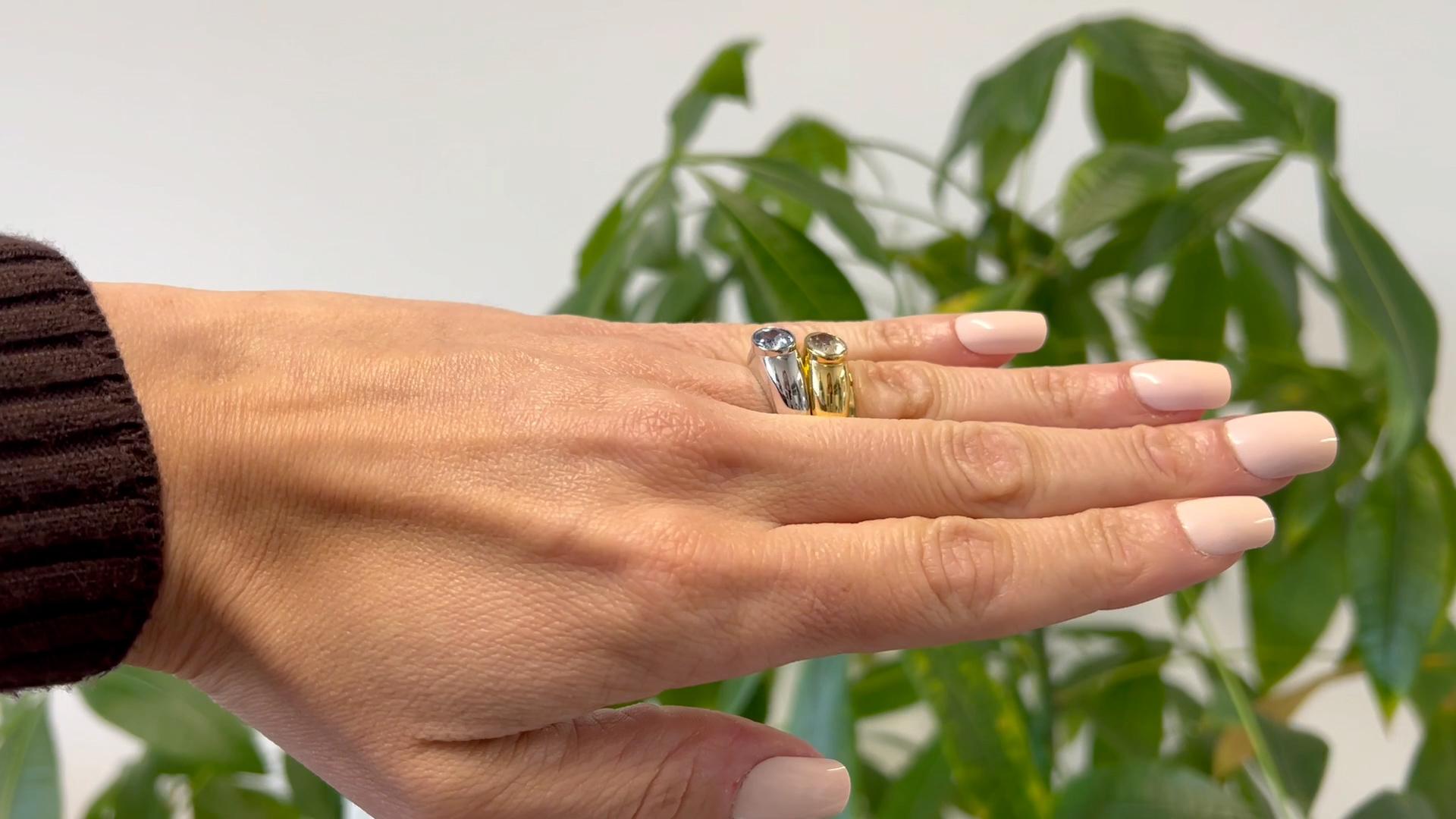 Vintage Poiray Paris Saphir 18k zwei Tone Ring Set im Zustand „Gut“ in Beverly Hills, CA