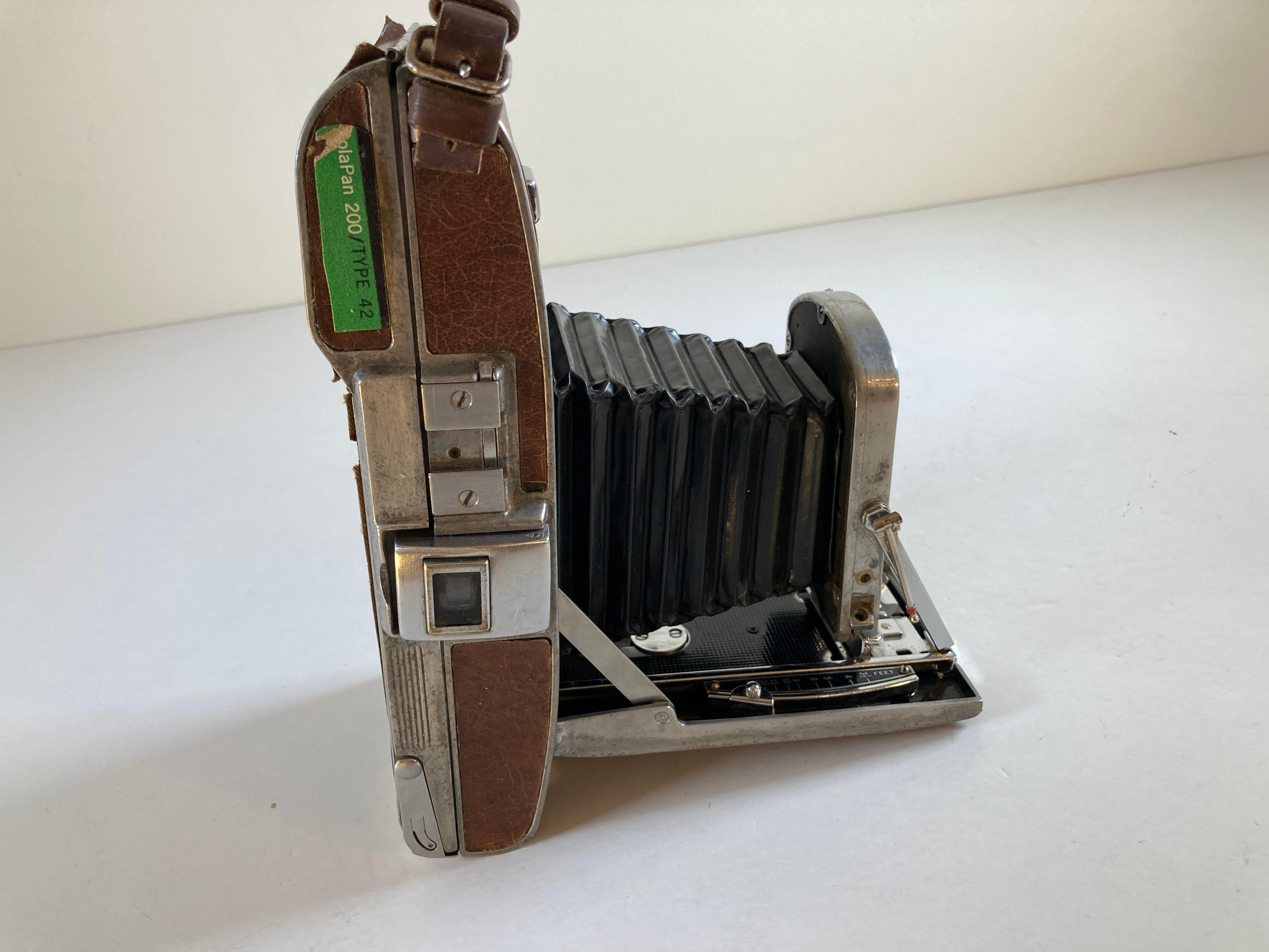 Vintage Polaroid Land Camera in Case Model 95, circa 1948 2