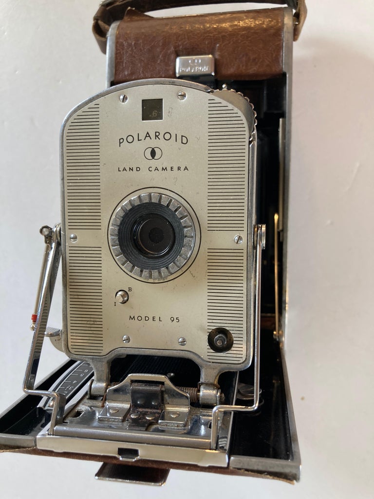 Vintage Polaroid Land Camera in Case Model 95, circa 1948 For Sale at  1stDibs | old polaroid camera, polaroid land camera model 95 value,  original polaroid camera