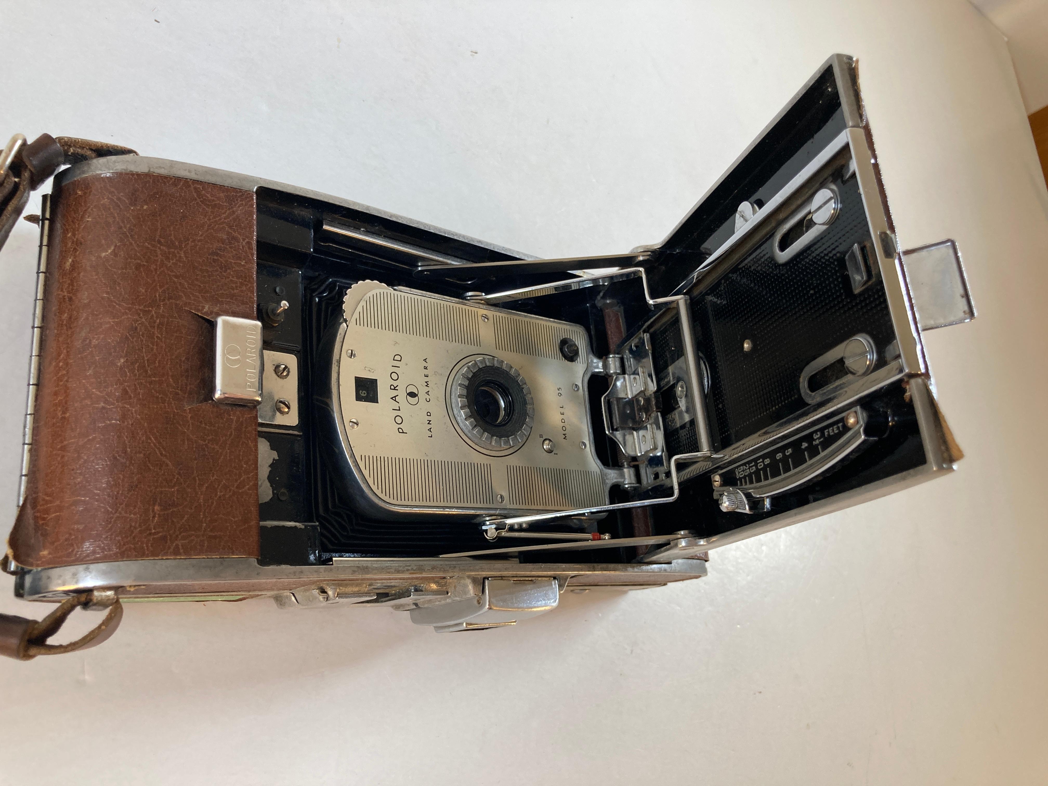 Mid-Century Modern Vintage Polaroid Land Camera in Case Model 95, circa 1948