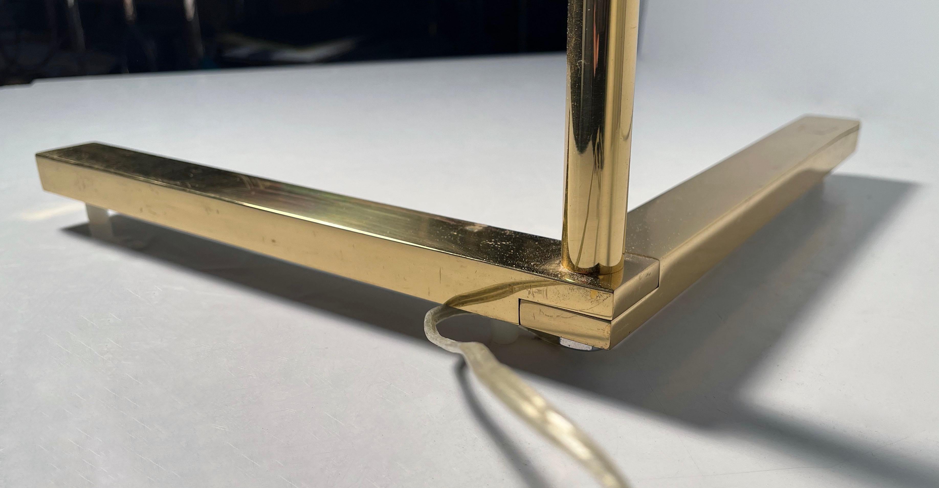 Vintage Polished Brass Reading / Task Floor Lamp by Casella In Good Condition For Sale In Chicago, IL