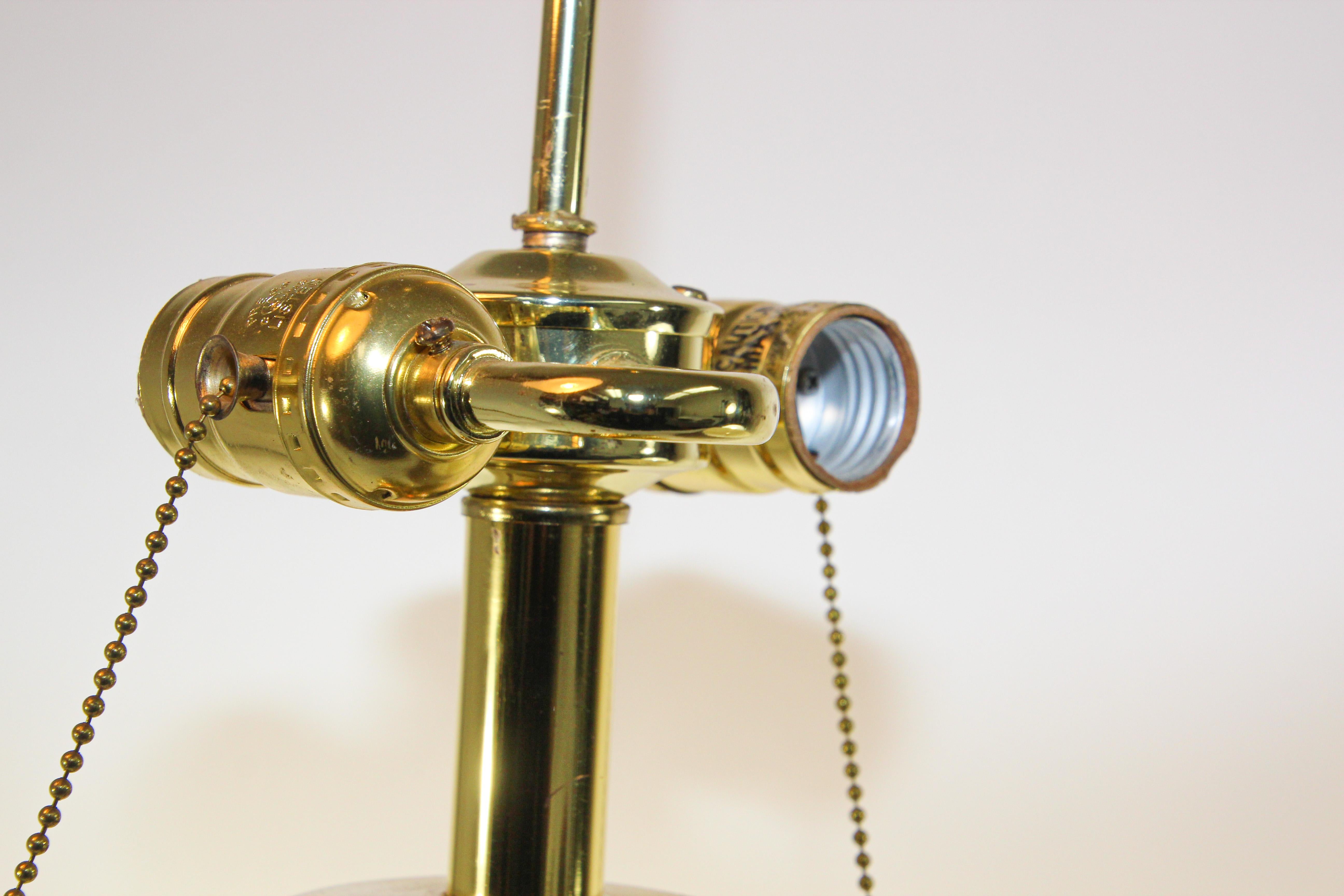 Vintage Polished Brass Turned Column Table Lamp For Sale 2