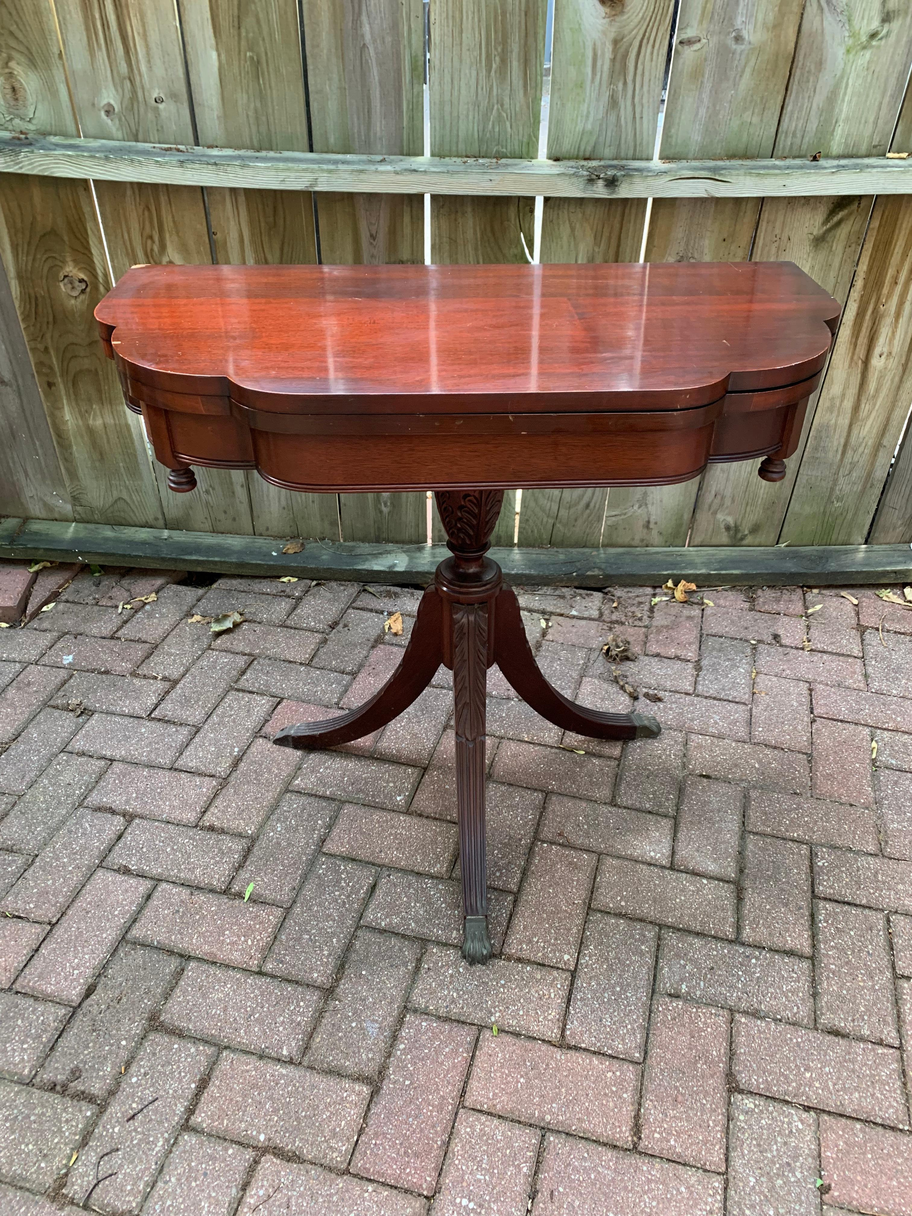English Vintage Polished Wood Drop-Leaf Game or Center Table For Sale