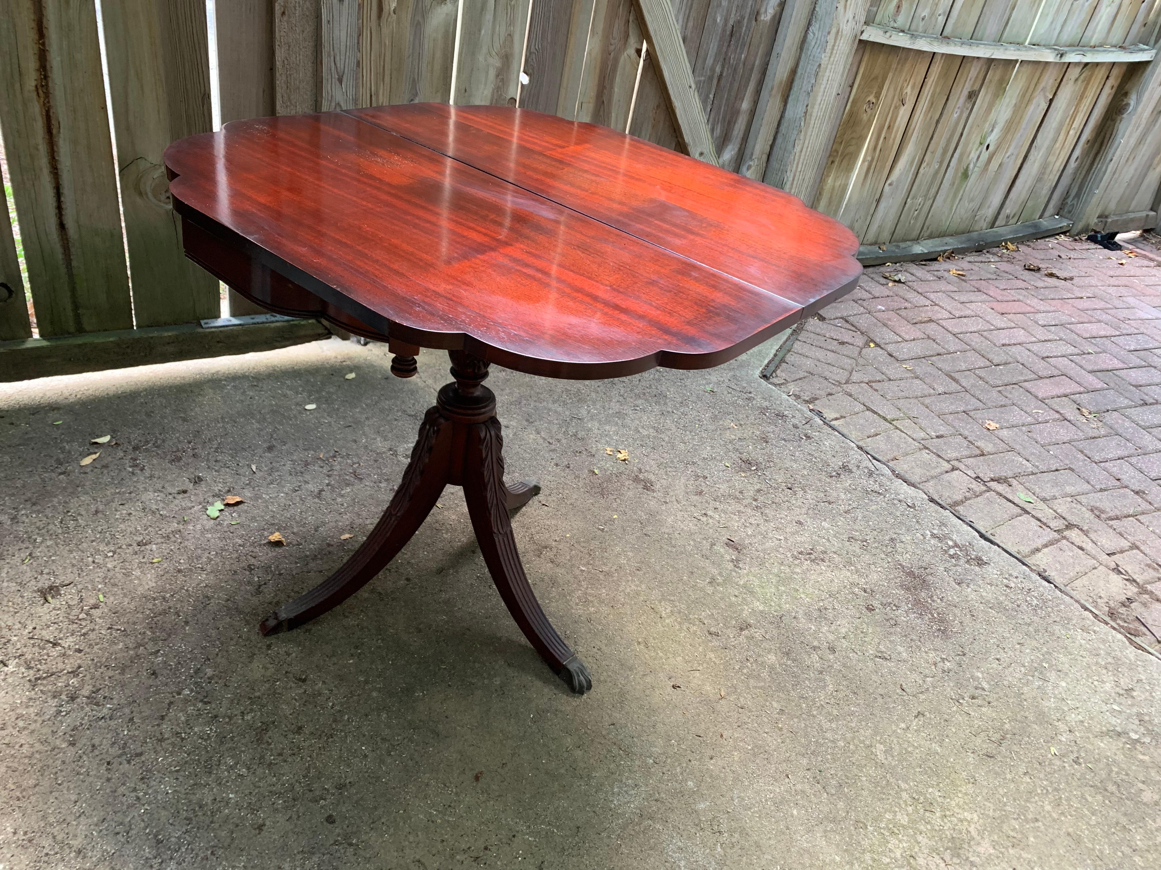 Mahogany Vintage Polished Wood Drop-Leaf Game or Center Table For Sale