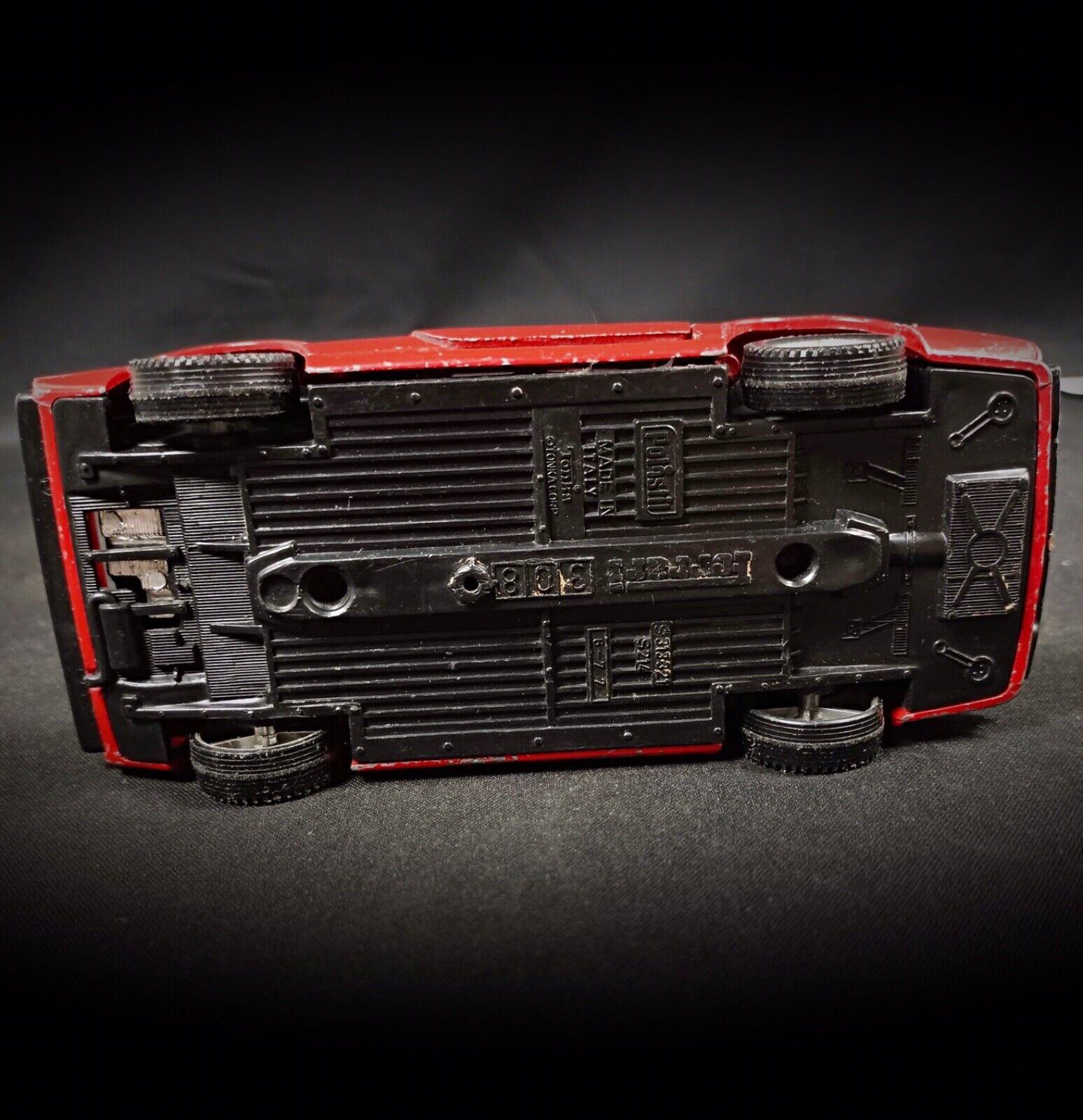 Vintage Polistil Ferrari 308 Die-Modellwagen aus Gussguss – hergestellt in Italien – 2Y190 im Zustand „Gut“ im Angebot in Bordeaux, FR