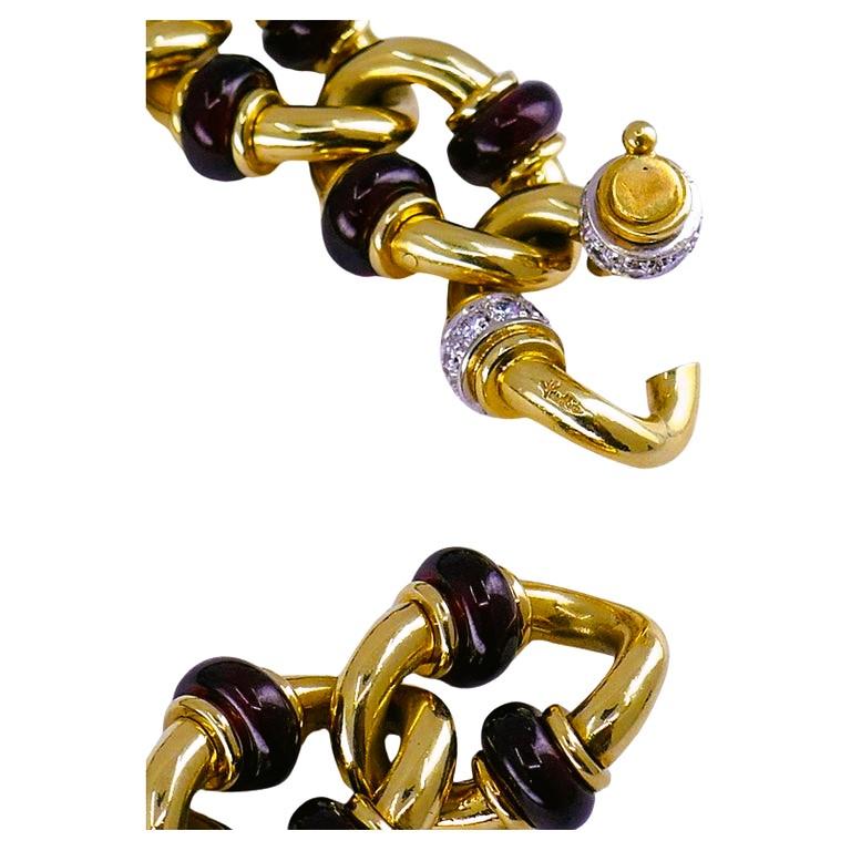 Women's or Men's Vintage Pomellato Bracelet 18k Gold Garnet Diamond Estate Jewelry For Sale
