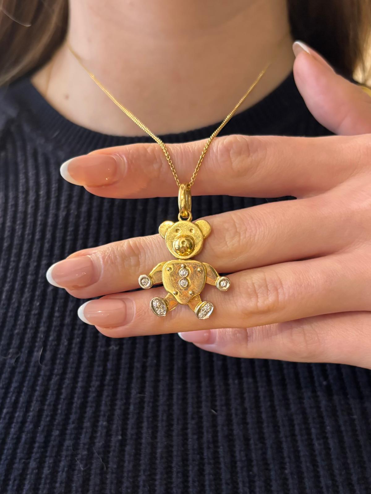 Vintage Pomellato Diamant-Teddy-Bär-Anhänger aus 18 Karat Gelbgold mit Diamant (Rundschliff)
