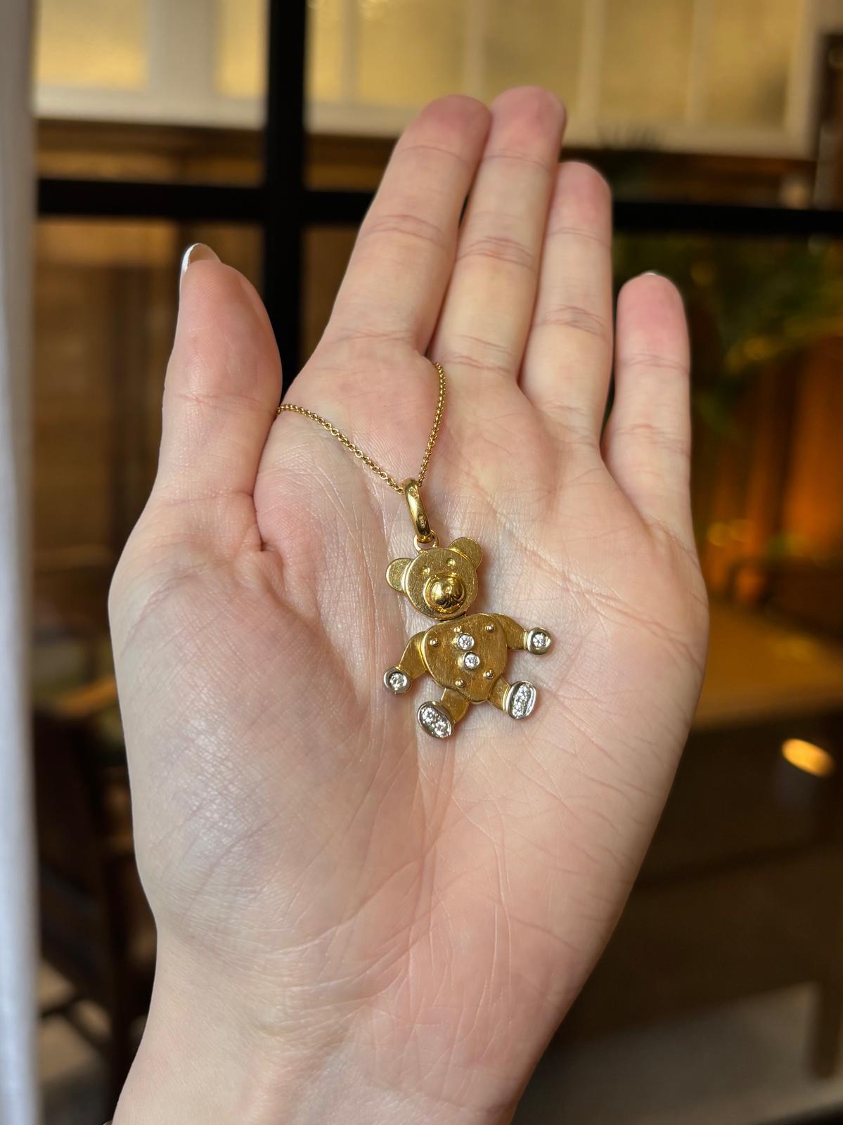 Vintage Pomellato Diamant-Teddy-Bär-Anhänger aus 18 Karat Gelbgold mit Diamant für Damen oder Herren