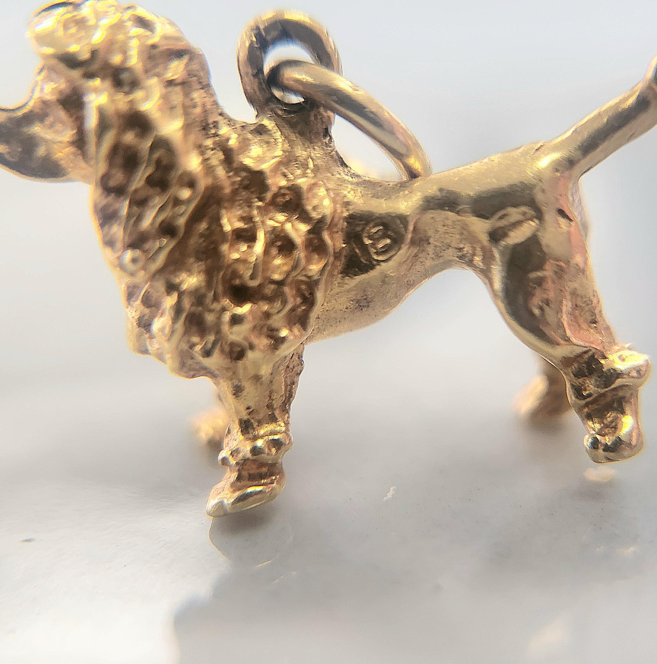 Vintage Poodle Dog Pendant Charm 18K Yellow Gold For Sale 1