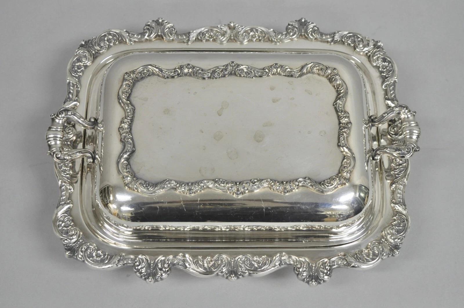 Vintage Poole Old English Silver Plated Covered Vegetable Dish Serving Platter With Divider. Circa Mitte des 20. Jahrhunderts. Abmessungen: 4