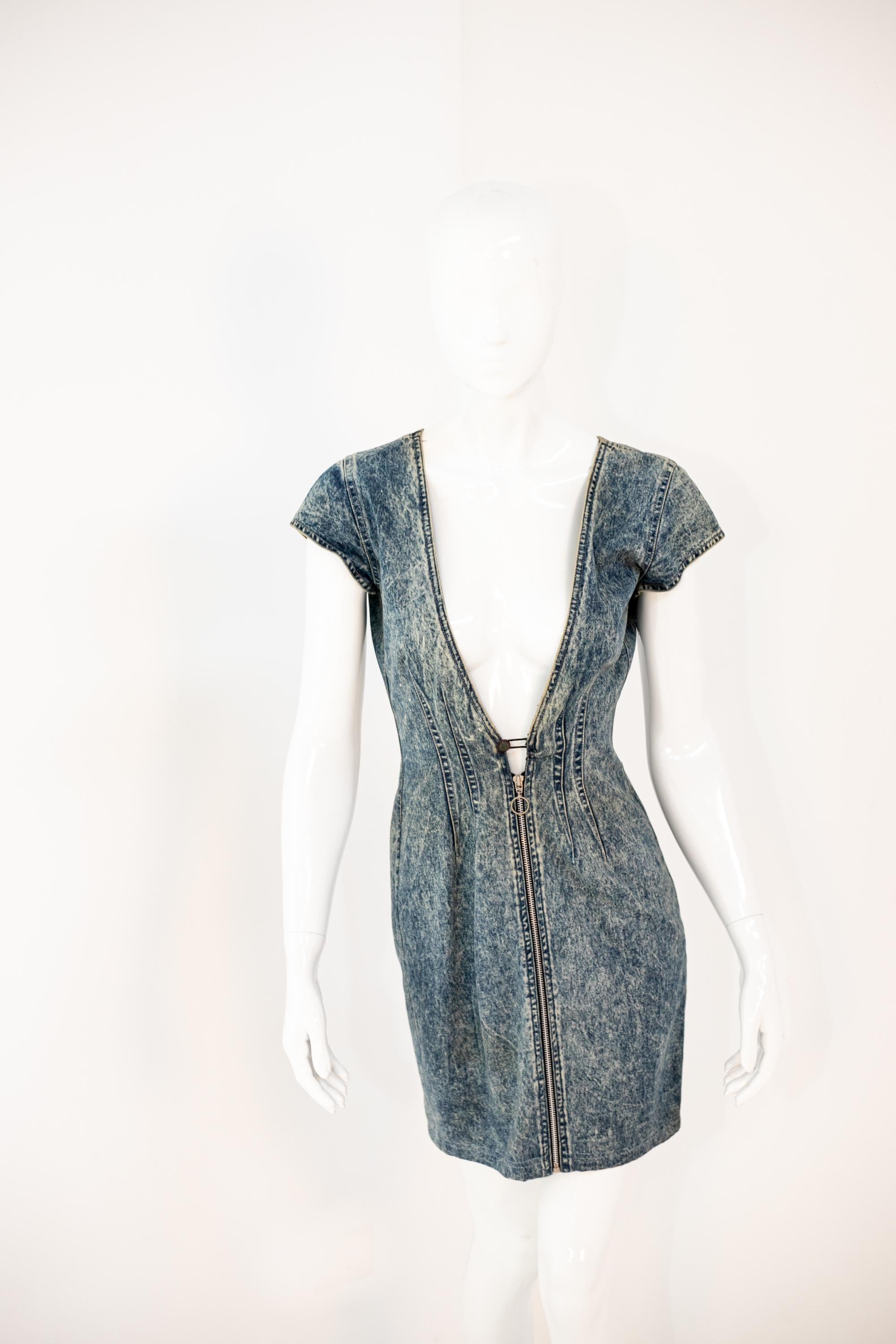 Vintage Pop Style Denim Dress In Good Condition For Sale In Milano, IT