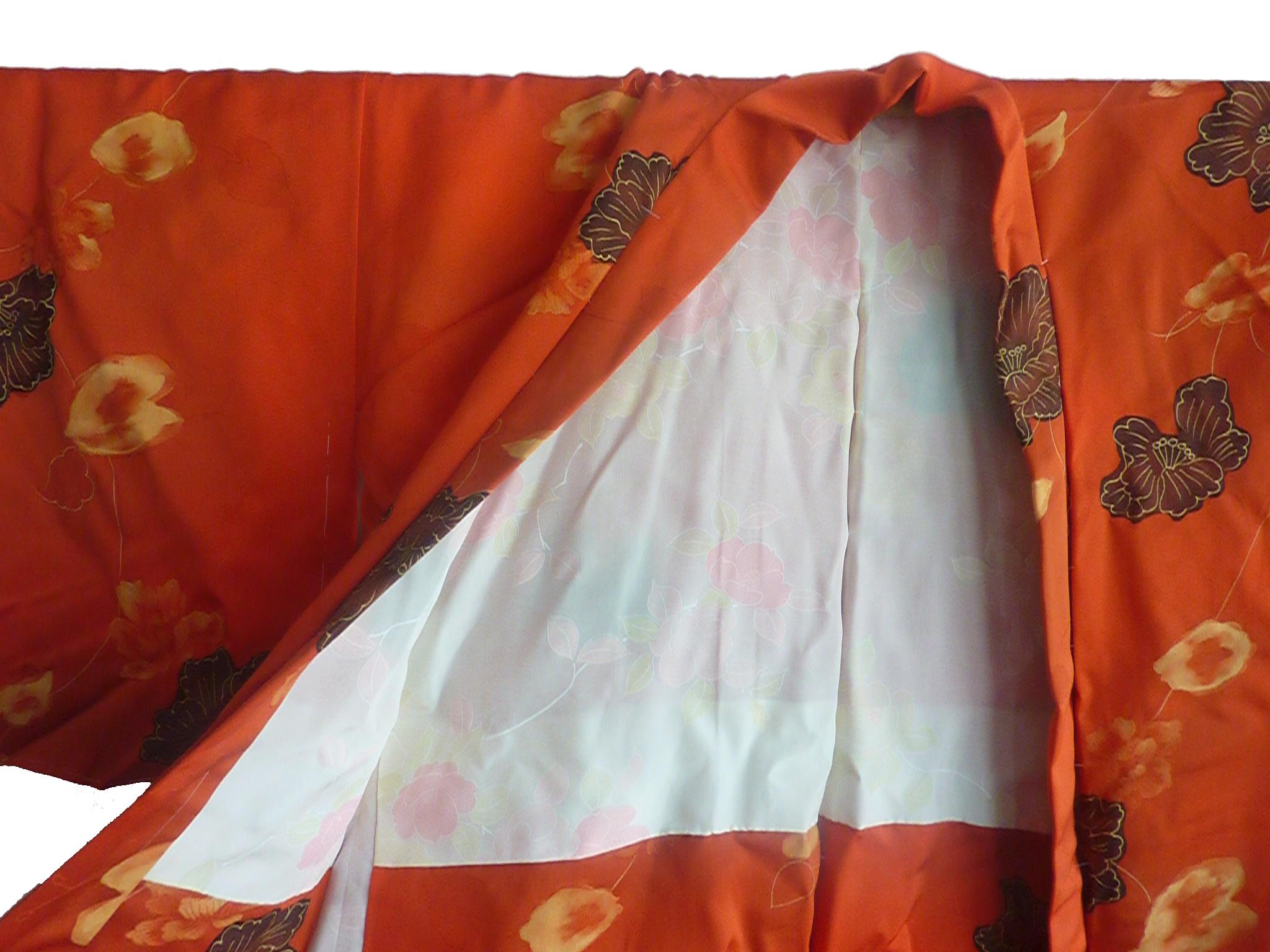 Circa: 1910-1920
Place of Origin: Japan
Material: Silk
Condition: Very good
Poppy printed all silk kimono is hand-sewn and handmade in Japan.
Mix-print silk jacquard lining.
Hand-painted gold strokes throughout 
 
Total length 34