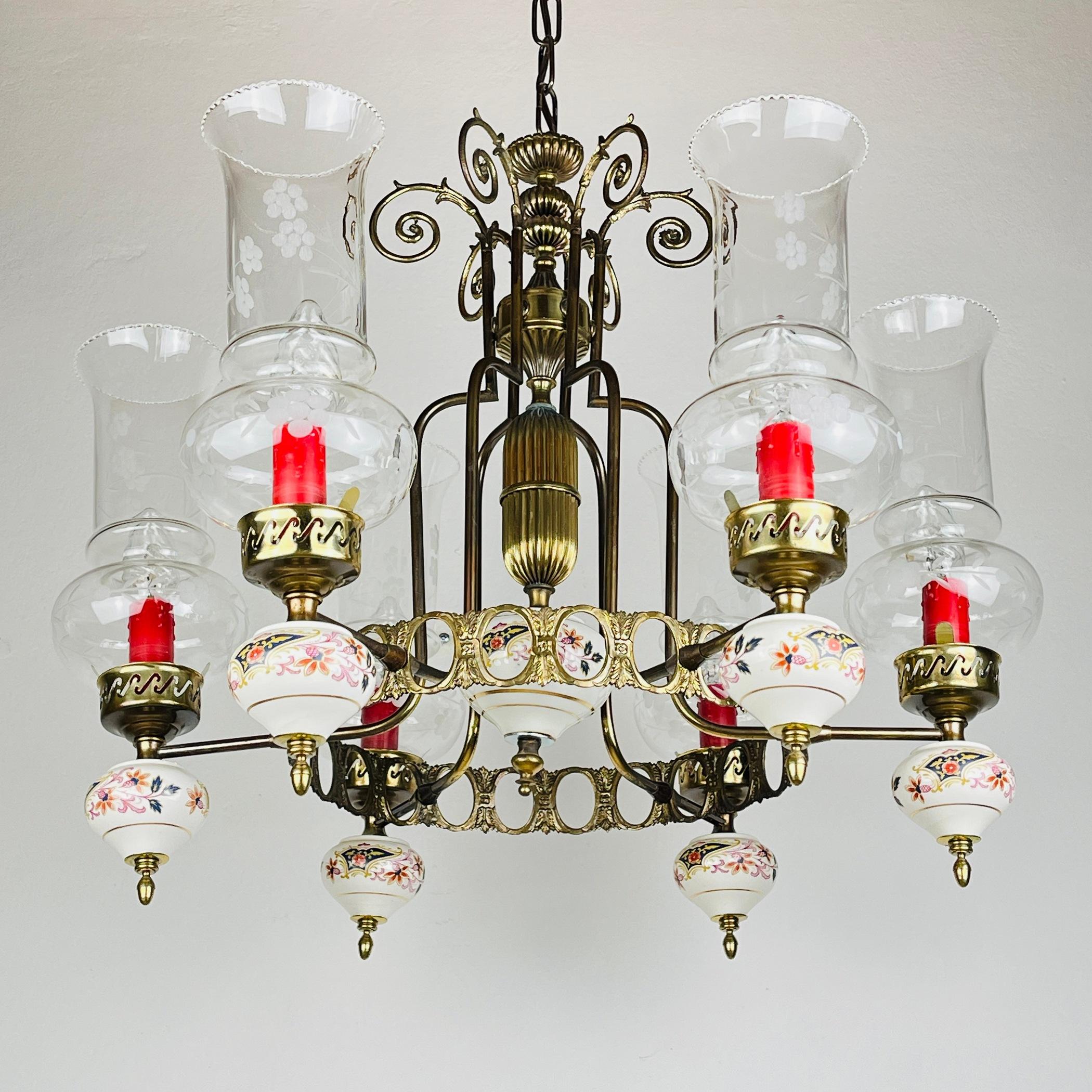 Brass Vintage porcelain and brass chandelier Italy 1930s For Sale