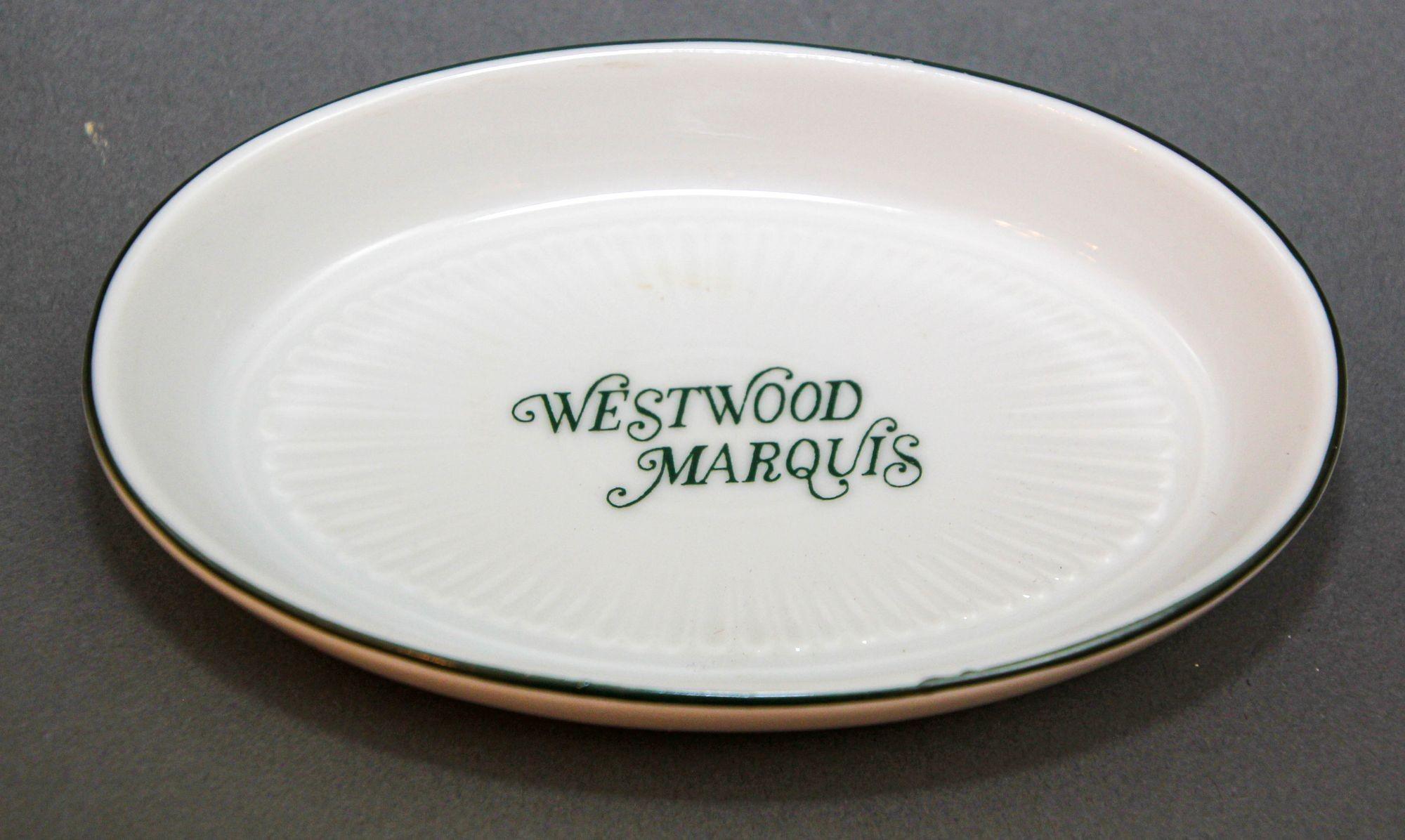 Hollywood Regency Vintage Porcelain Ashtray from the Westwood Marquis Hotel 1980s For Sale