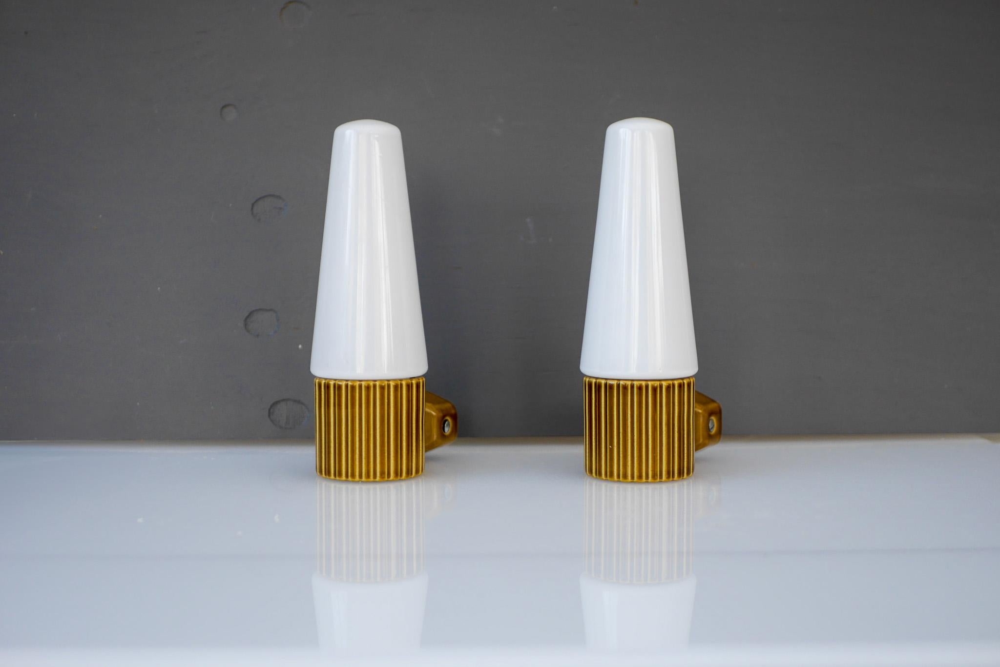 Vintage Porcelain and Glass Wall Sconce by Hans-Agne Jakobsson, IFÖ Sweden, 1960 7