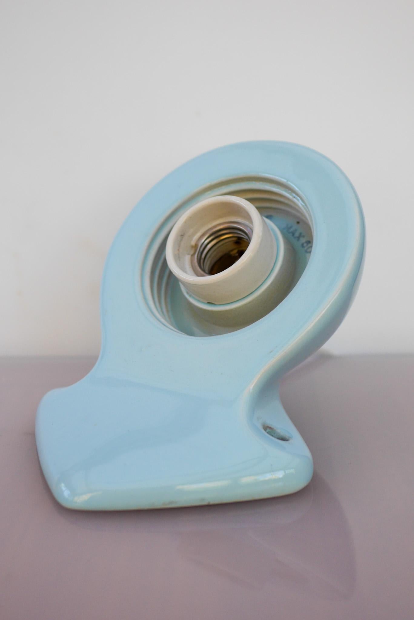 Lampe de salle de bains vintage en porcelaine par Sigvard Bernadotte pour IFÖ, Suède, vers les années 1960 Bon état - En vente à Skarpnäck, SE
