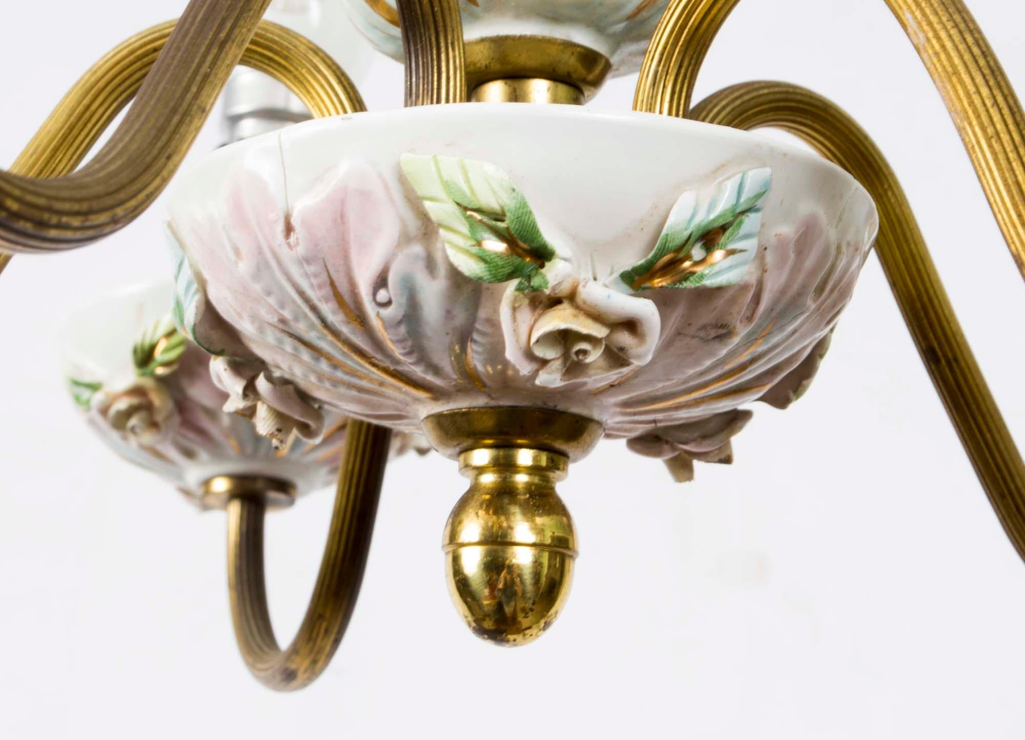 Vintage Porcelain and Brass 4-Light Chandelier For Sale 1