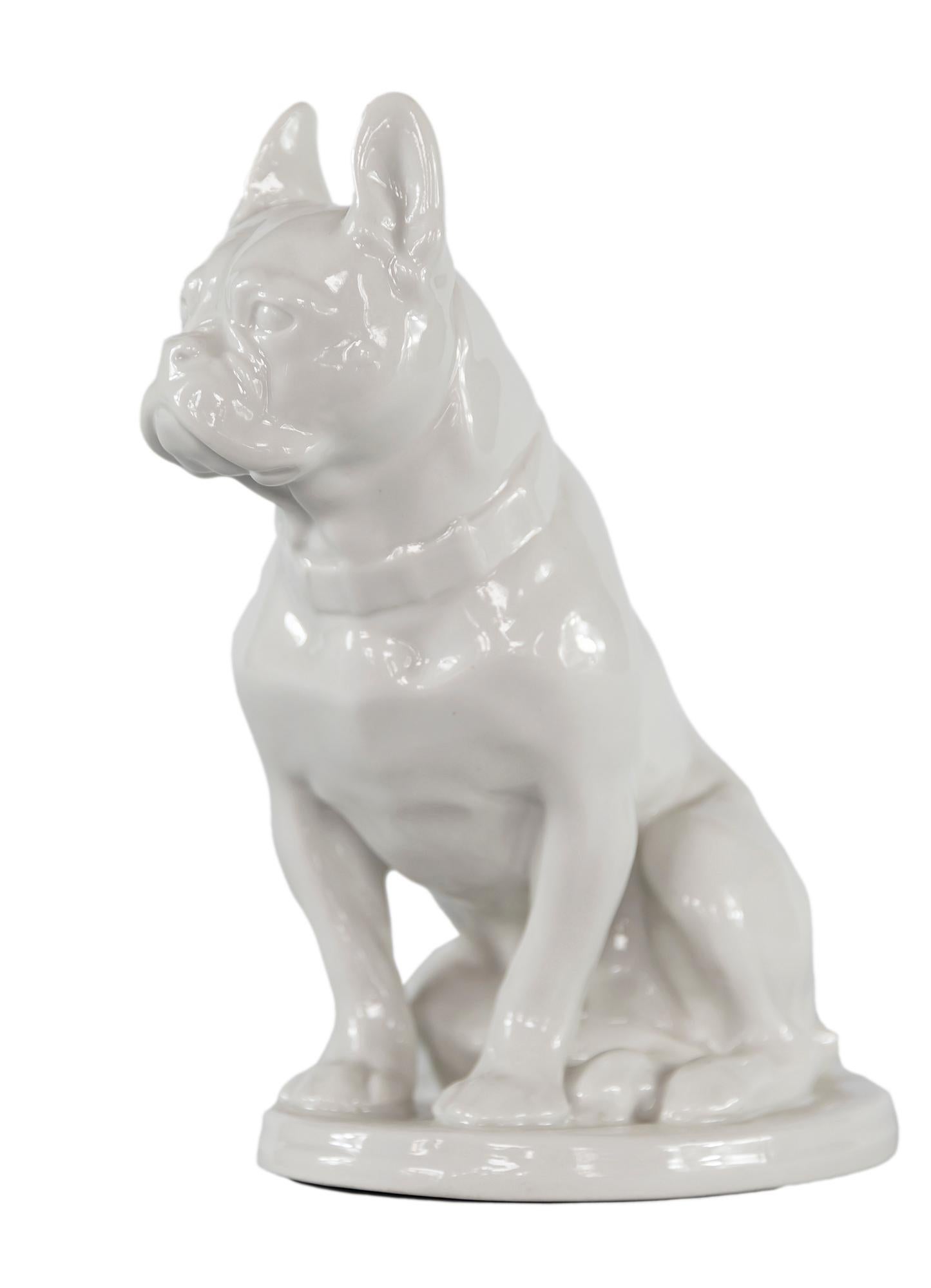Russe Figurine vintage en porcelaine Bulldog de l'usine de porcelaine Lomonosov LFZ en vente