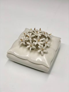 Vintage Porcelain Capodimonte Trinket Box with Flower Detail