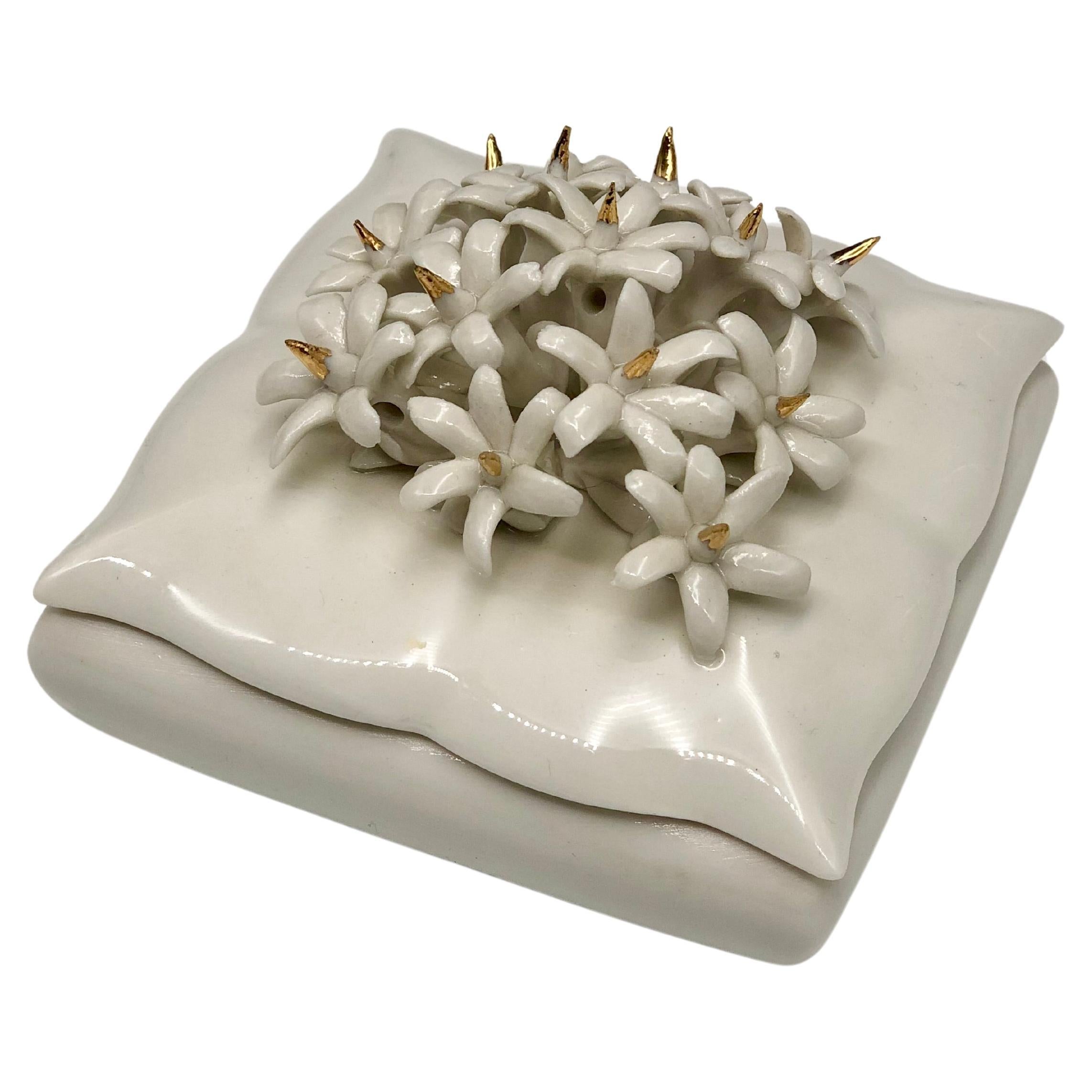 Vintage Porcelain Capodimonte Trinket Box with Flower Detail For Sale