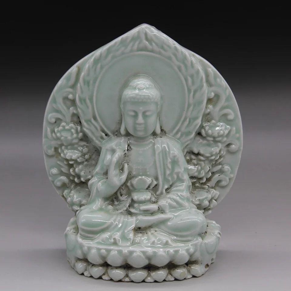 Vintage Porcelain Celadon Sitting Guan Yin Buddha For Sale 1