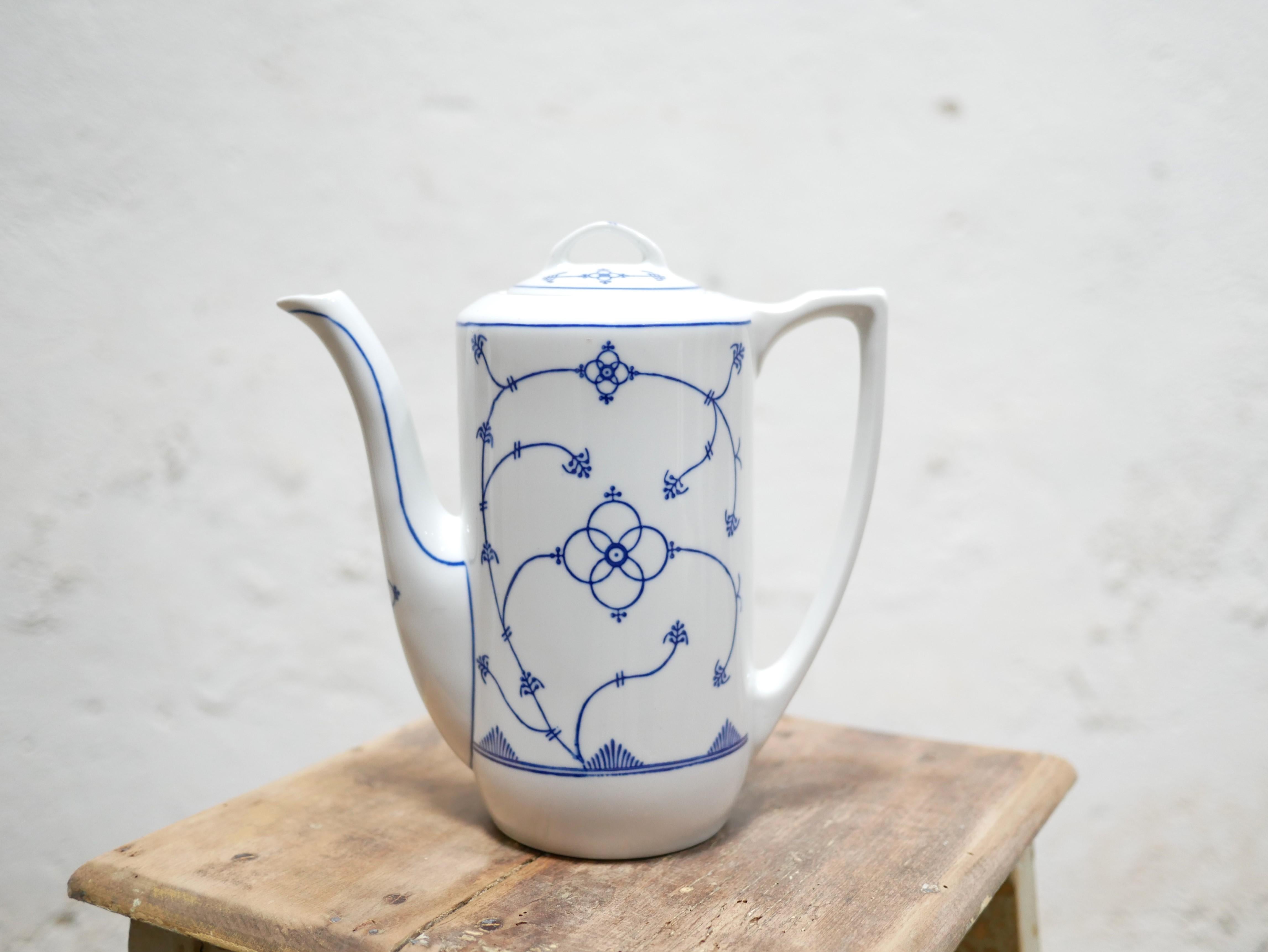 Cafetera de porcelana vintage fabricada por Jäger Eisenberg, Alemania Alemán en venta