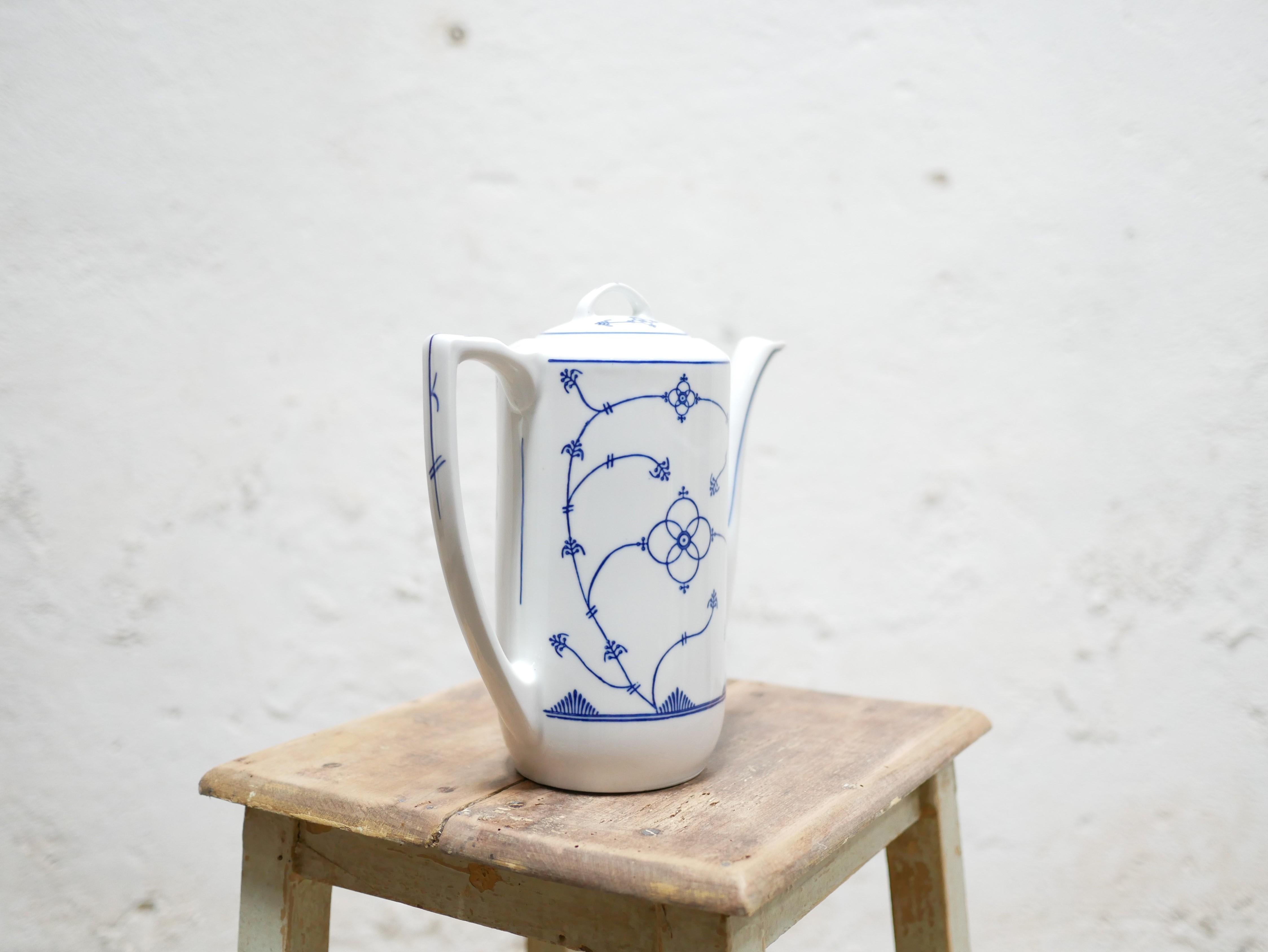 Cafetera de porcelana vintage fabricada por Jäger Eisenberg, Alemania en venta 1
