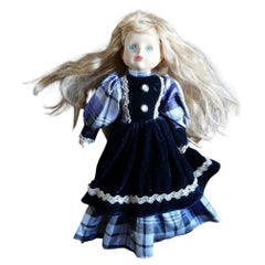 Vintage Porcelain Collector Doll, 20th Century, Scottish Highland Costum - 2C151