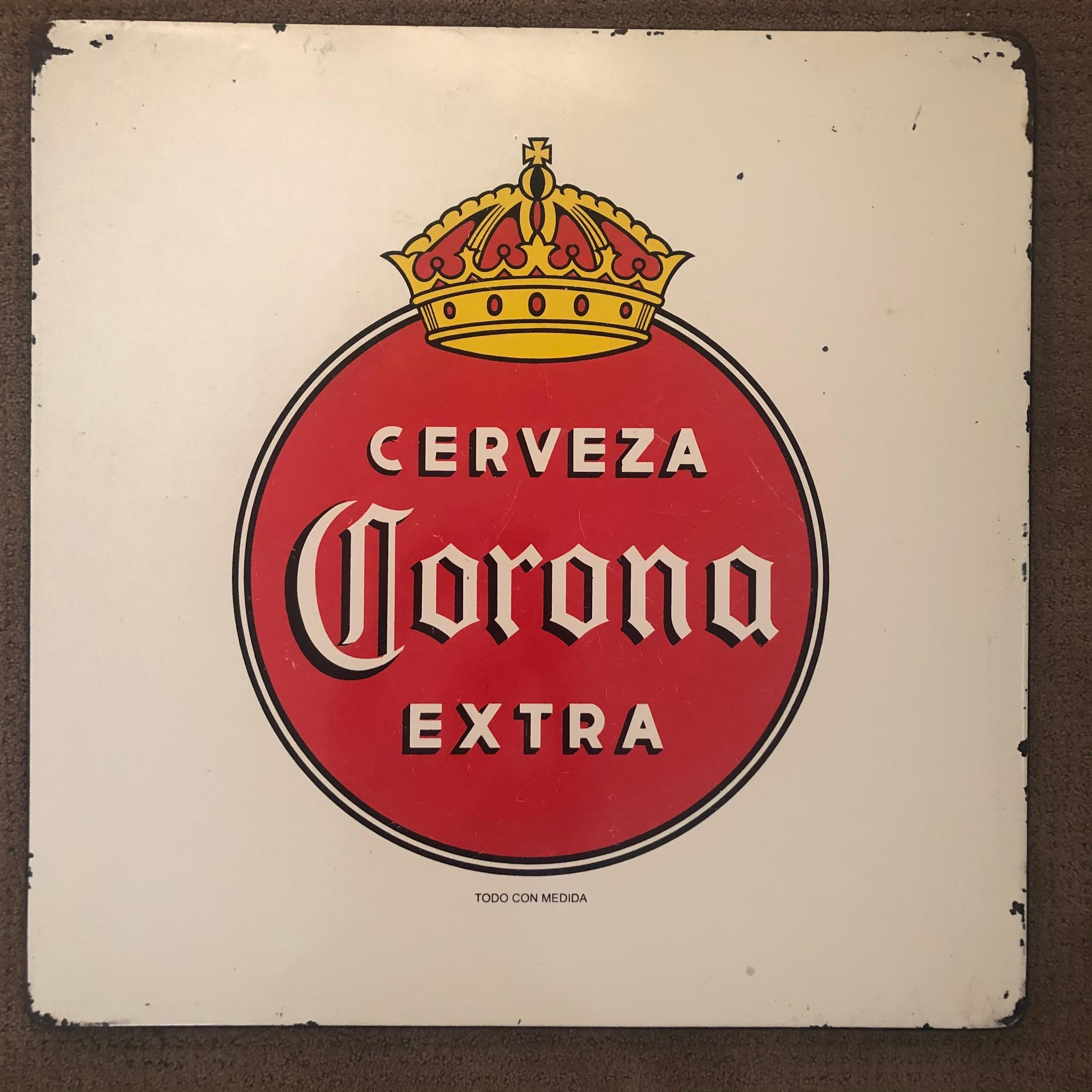 Corona-Bierschild aus Porzellan im Angebot 9