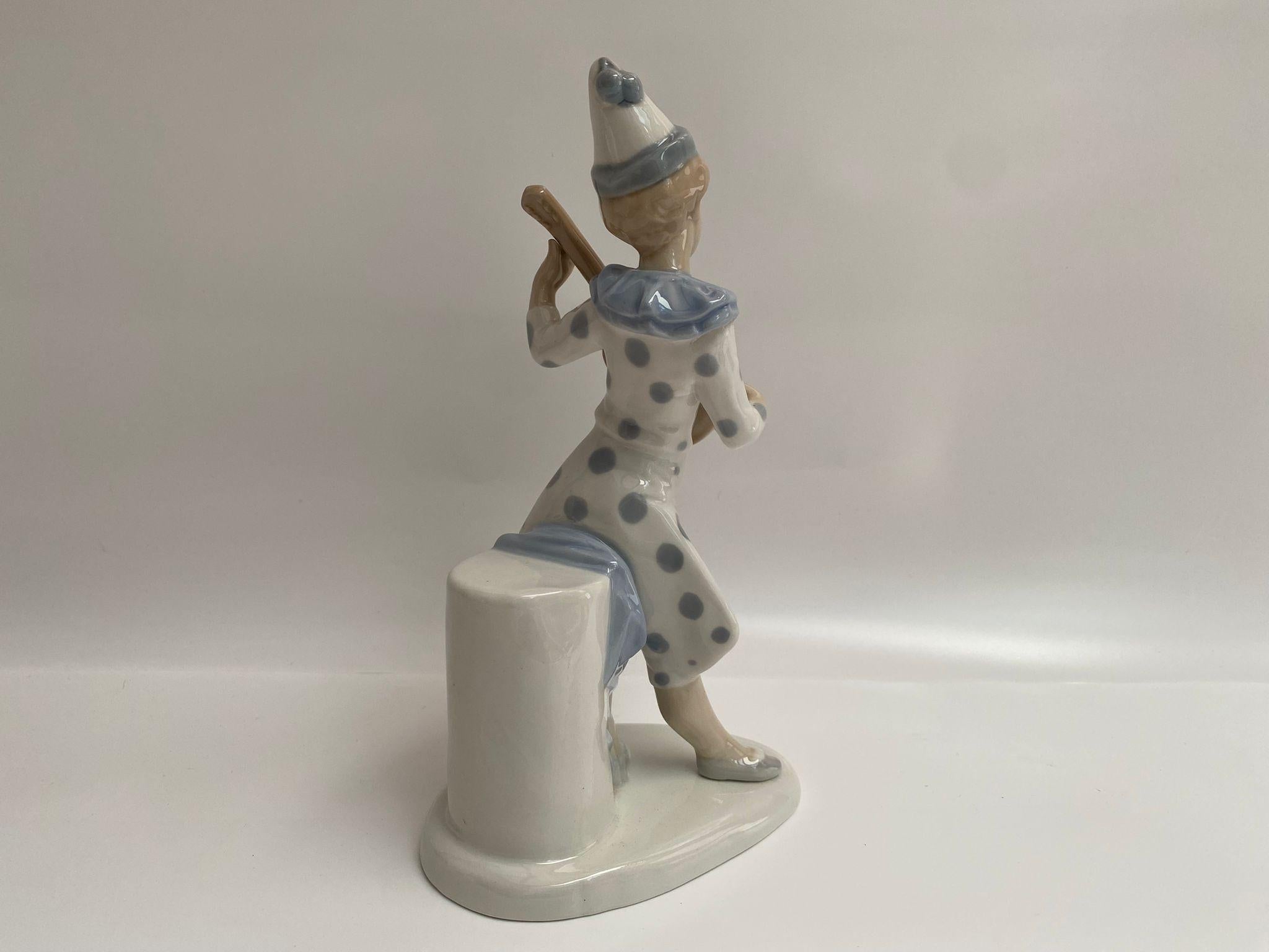 Figurita de porcelana vintage 