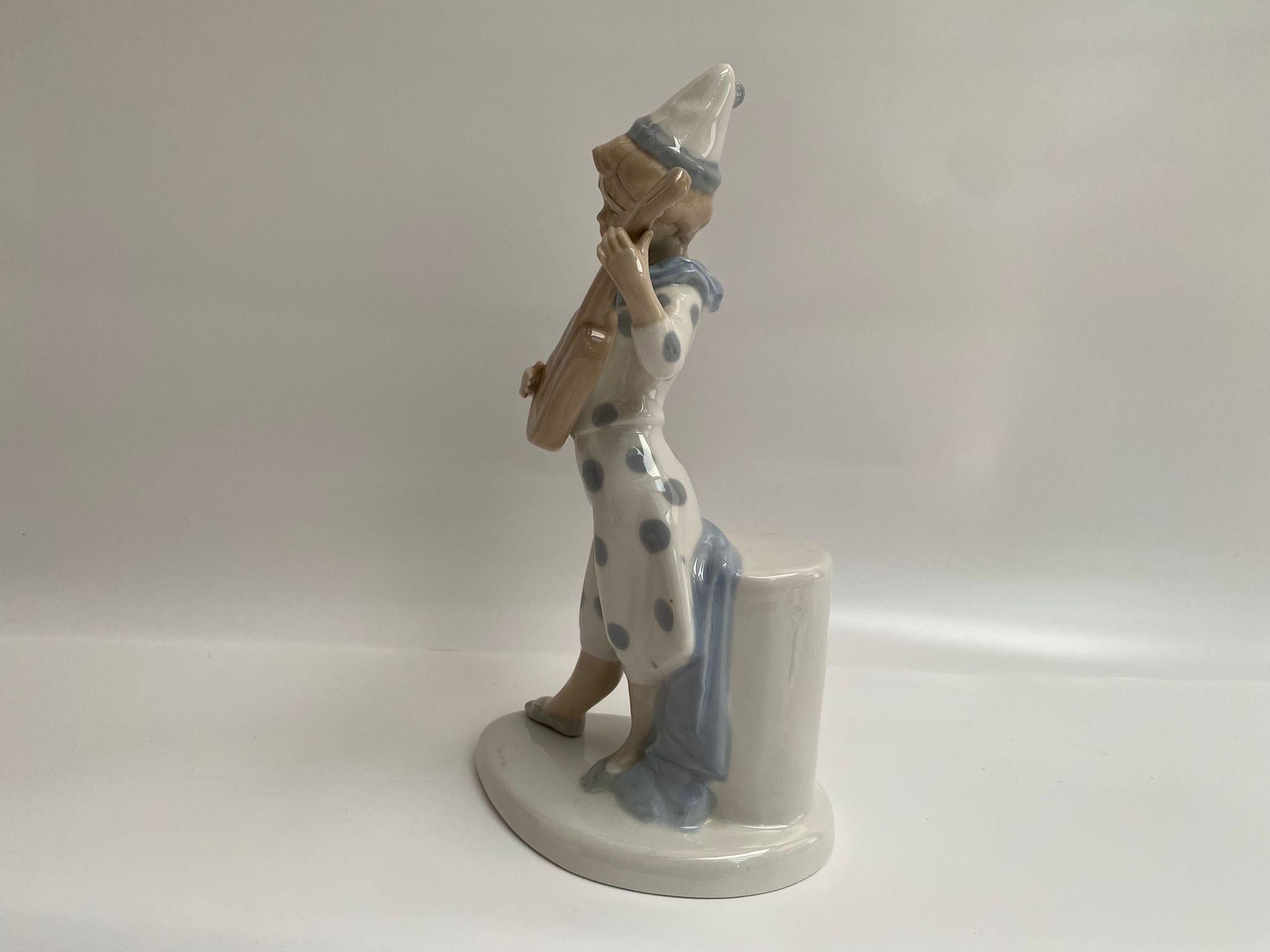 Figurita de porcelana vintage 